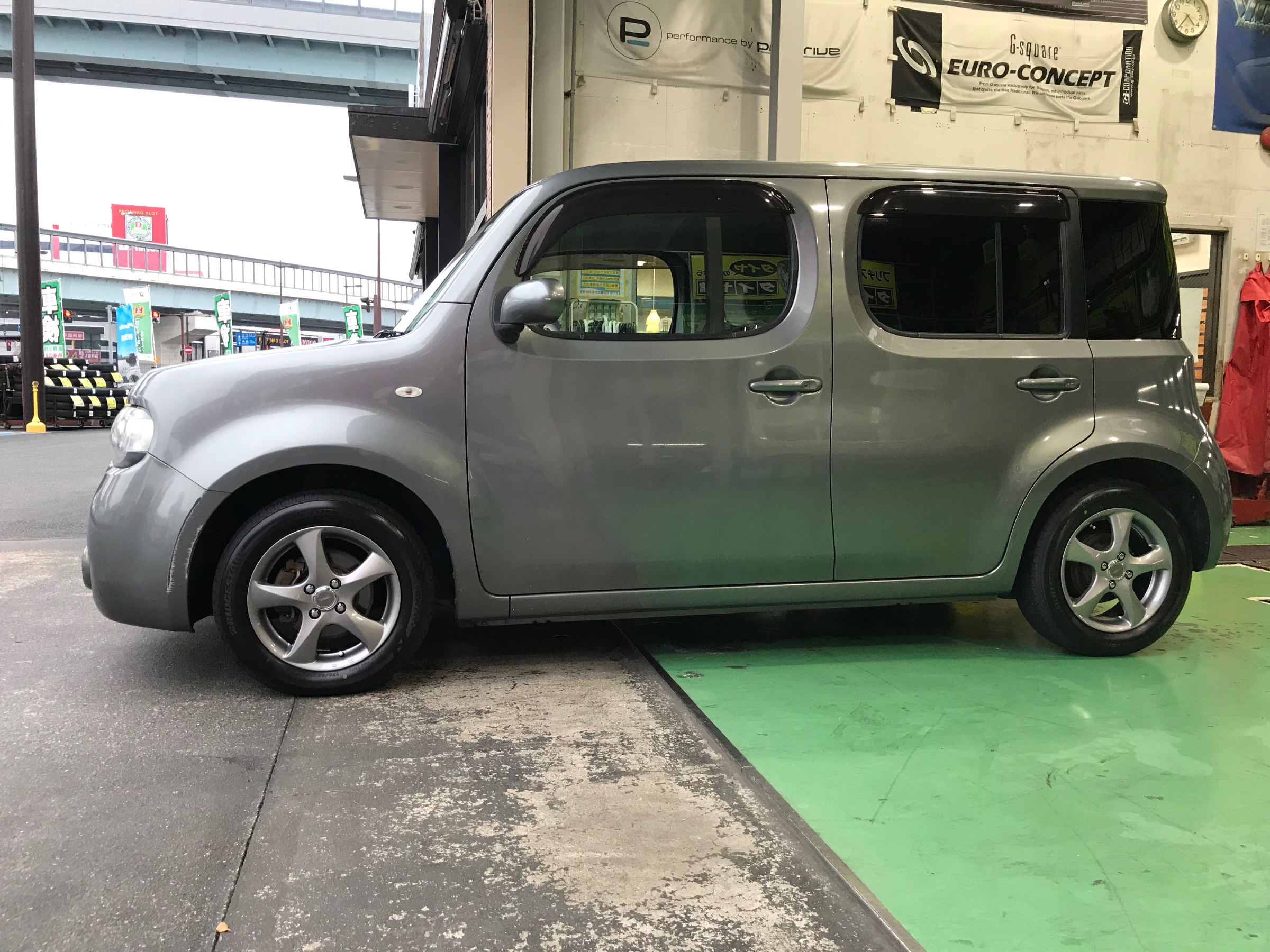 日産 キューブ アルミホイール取り付け^o^ | 店舗おススメ情報