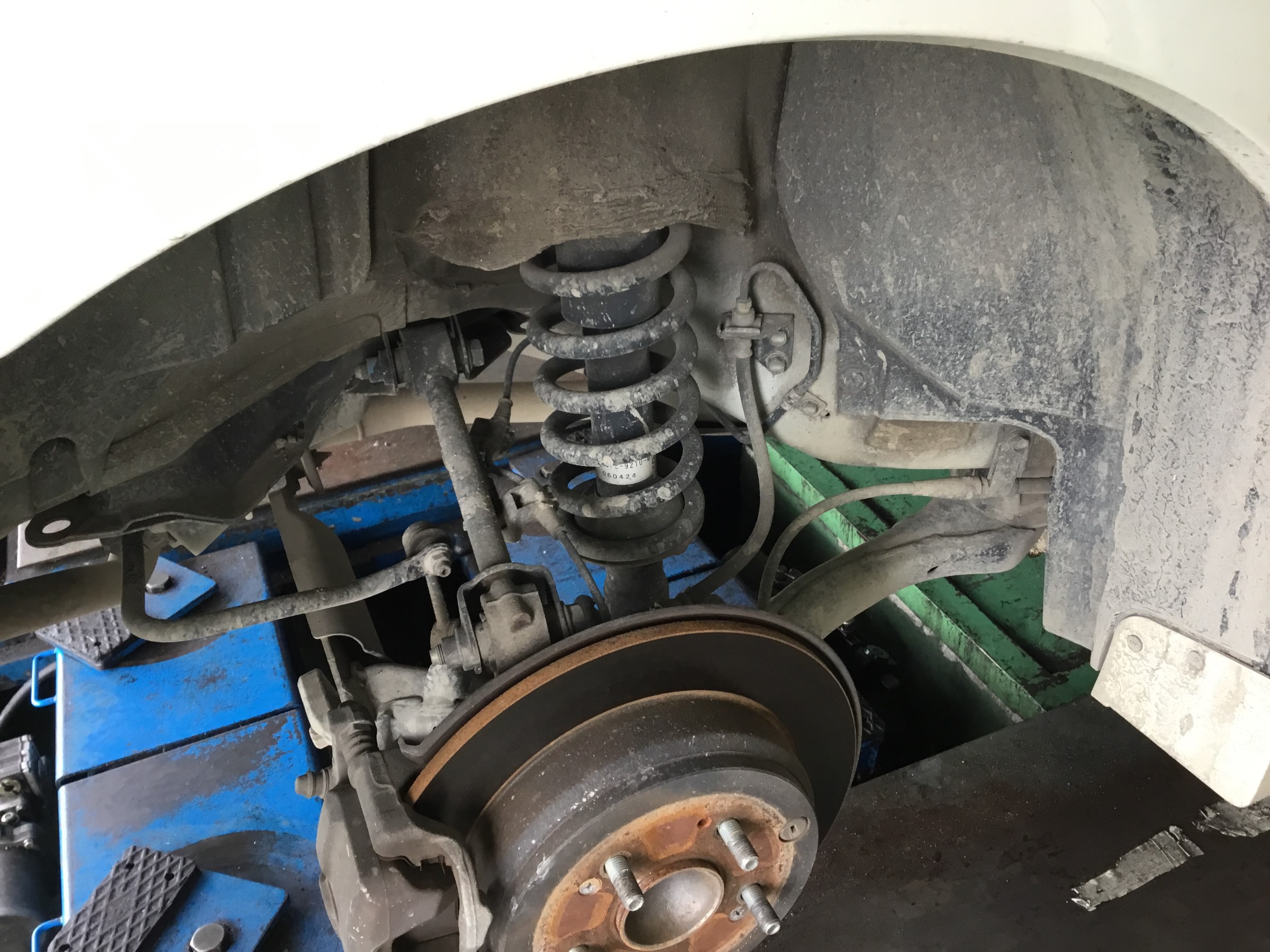Rb1型オデッセイ 車高調取り付け アライメント調整 ホンダ オデッセイ その他 パーツ取付 サスペンション取付 技術サービスブログ タイヤ館 鎌ヶ谷 千葉県のタイヤ カー用品ショップ タイヤからはじまる トータルカーメンテナンス タイヤ館グループ