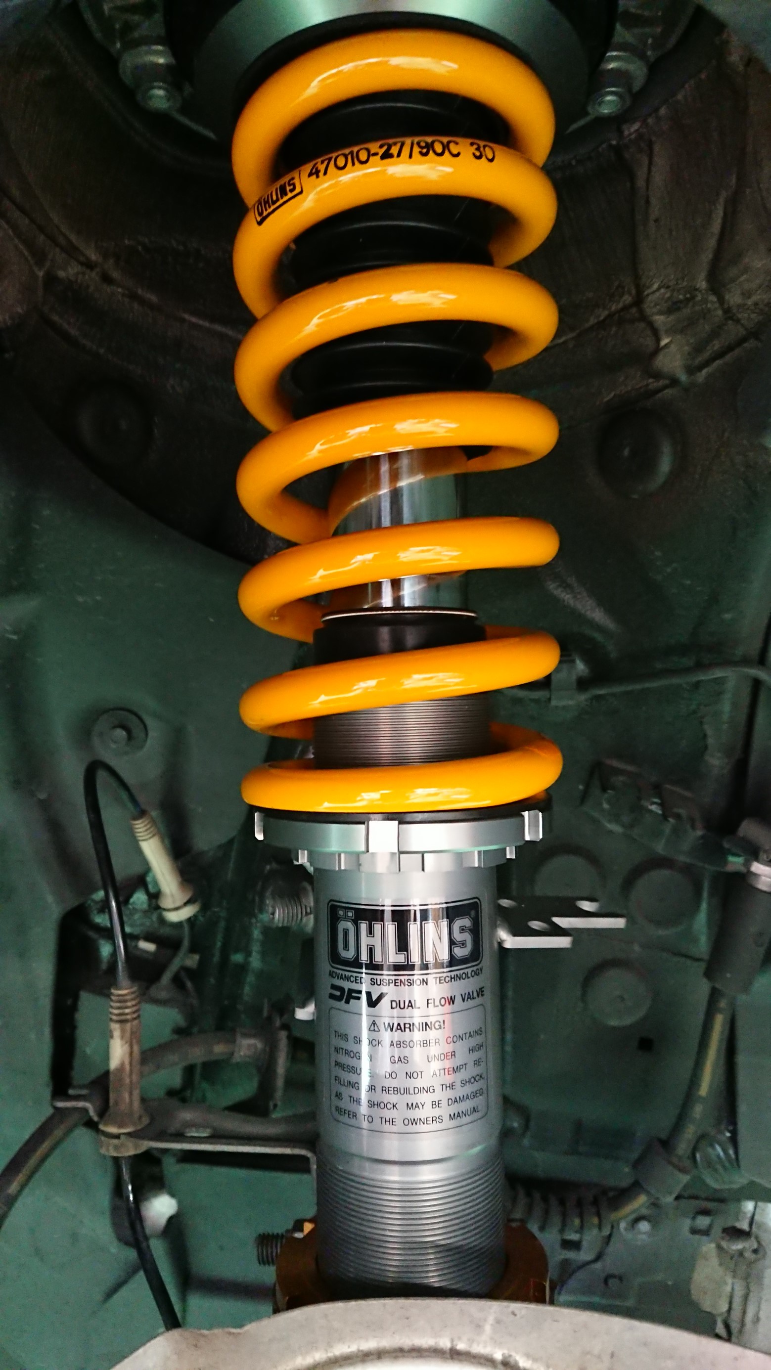 Bmw M2 オーリンズ Bmw M2 その他 パーツ取付 足回り関係取付 スタッフ日記 タイヤ館 石神井 東京都のタイヤ カー用品ショップ タイヤからはじまる トータルカーメンテナンス タイヤ館グループ