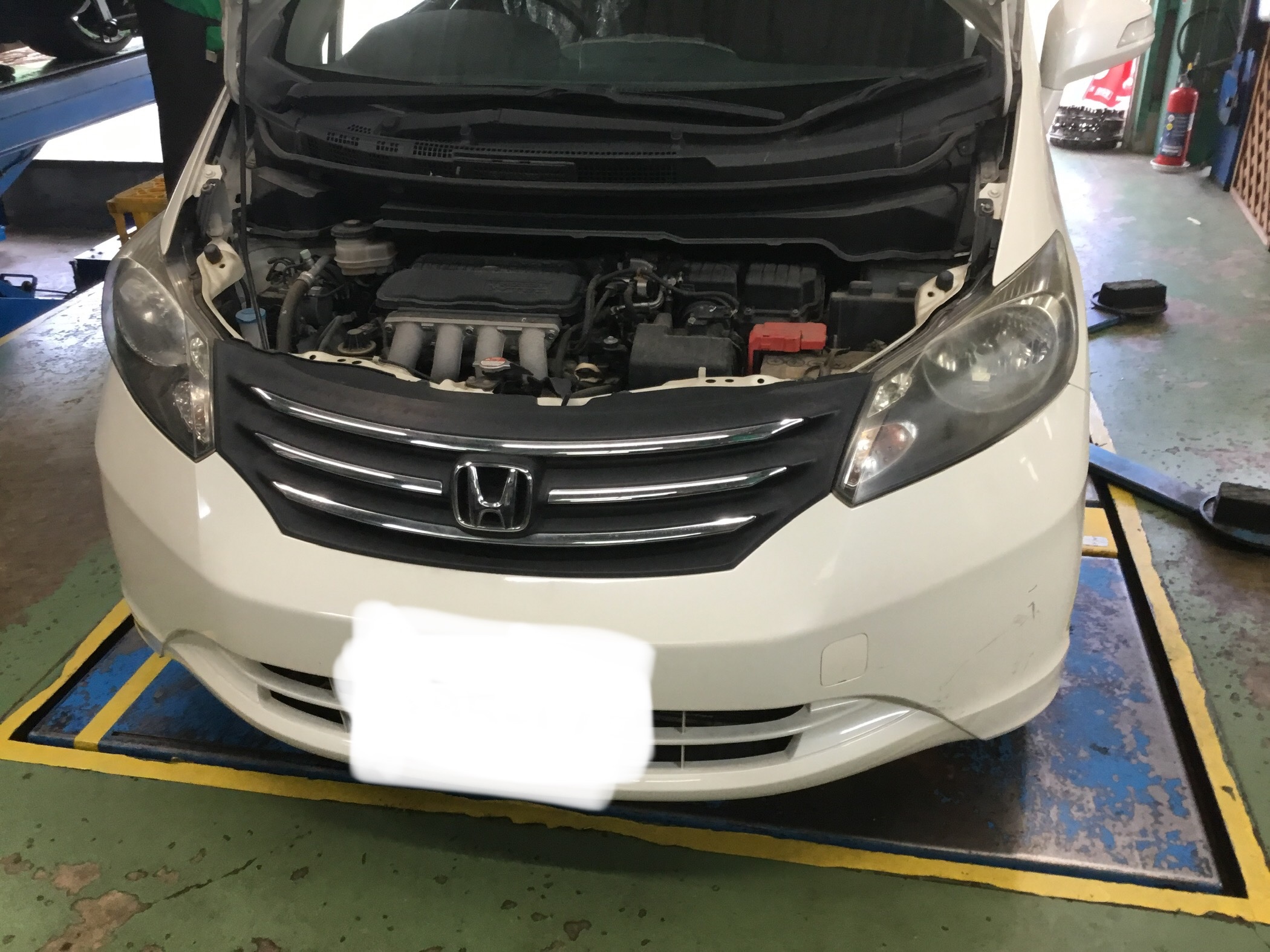 ホンダ フリード タイヤ交換 A交換 サービス事例 タイヤ館 野田 千葉県のタイヤ カー用品ショップ タイヤからはじまる トータルカーメンテナンス タイヤ館グループ