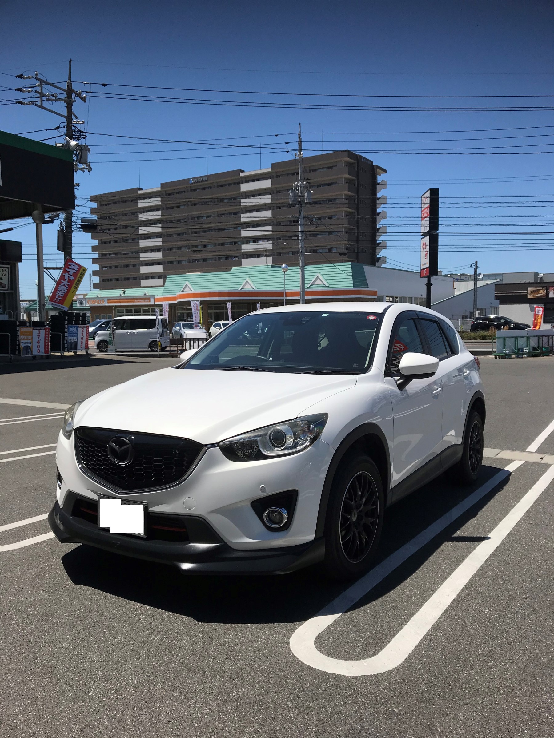 CX-5のエアクリーナー交換 | マツダ CX-5 その他 パーツ取付 > 各種用品取付 | サービス事例 | タイヤ館 倉敷大島 |  タイヤからはじまる、トータルカーメンテナンス タイヤ館グループ