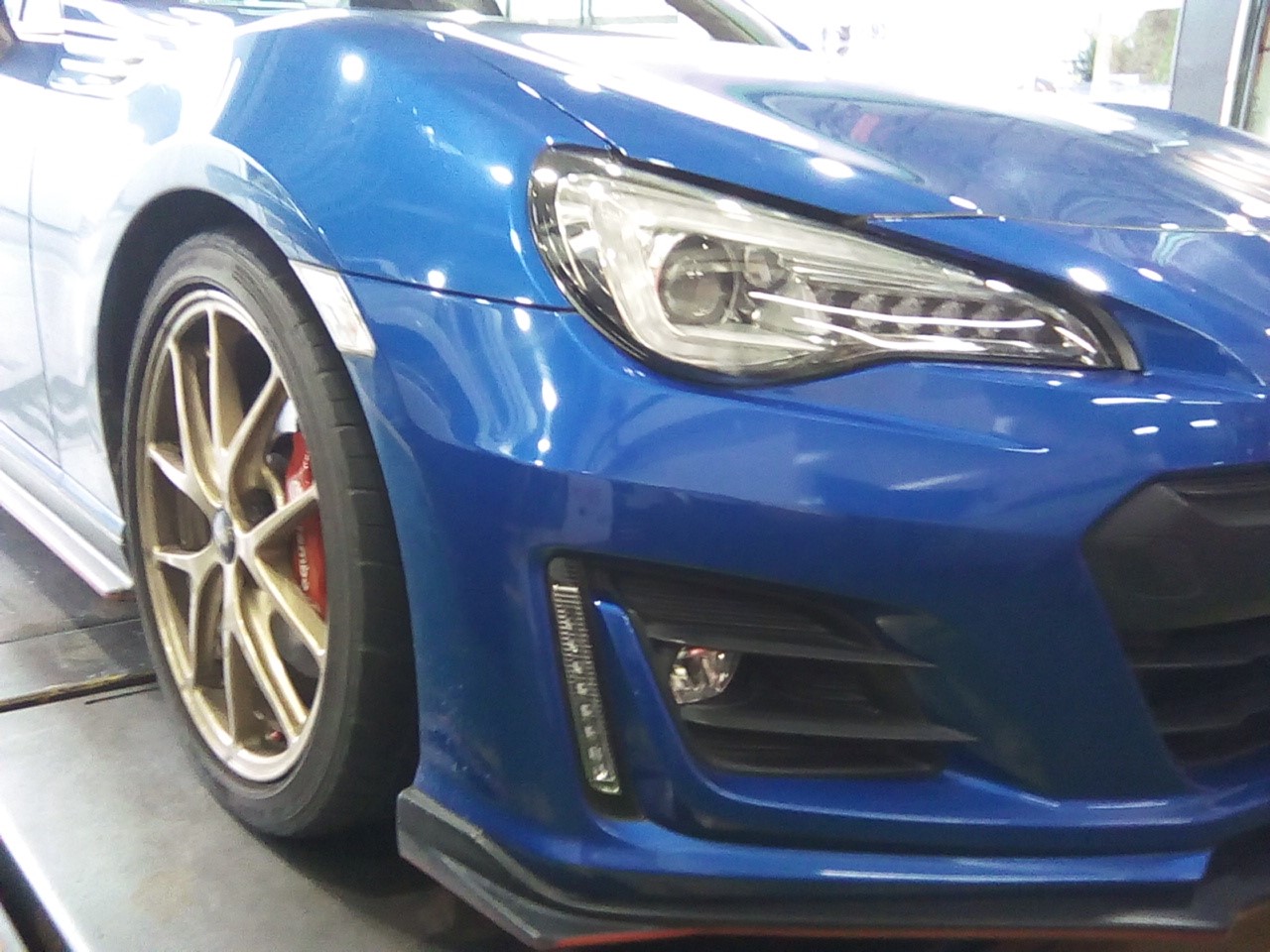 Brzにブリッツ車高調取り付けます スバル Brz その他 パーツ取付 サスペンション取付 サービス事例 タイヤ館 坂戸 タイヤからはじまる トータルカーメンテナンス タイヤ館グループ