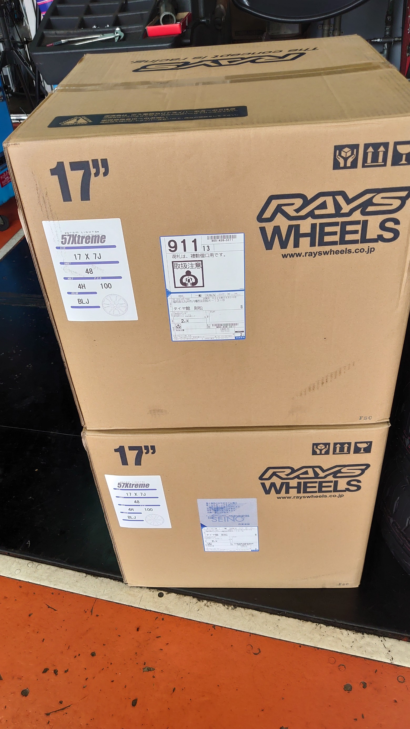 日産 NOTEnismo e-POWER(E12) タイヤホイール交換 RAYS gram LIGHTS
