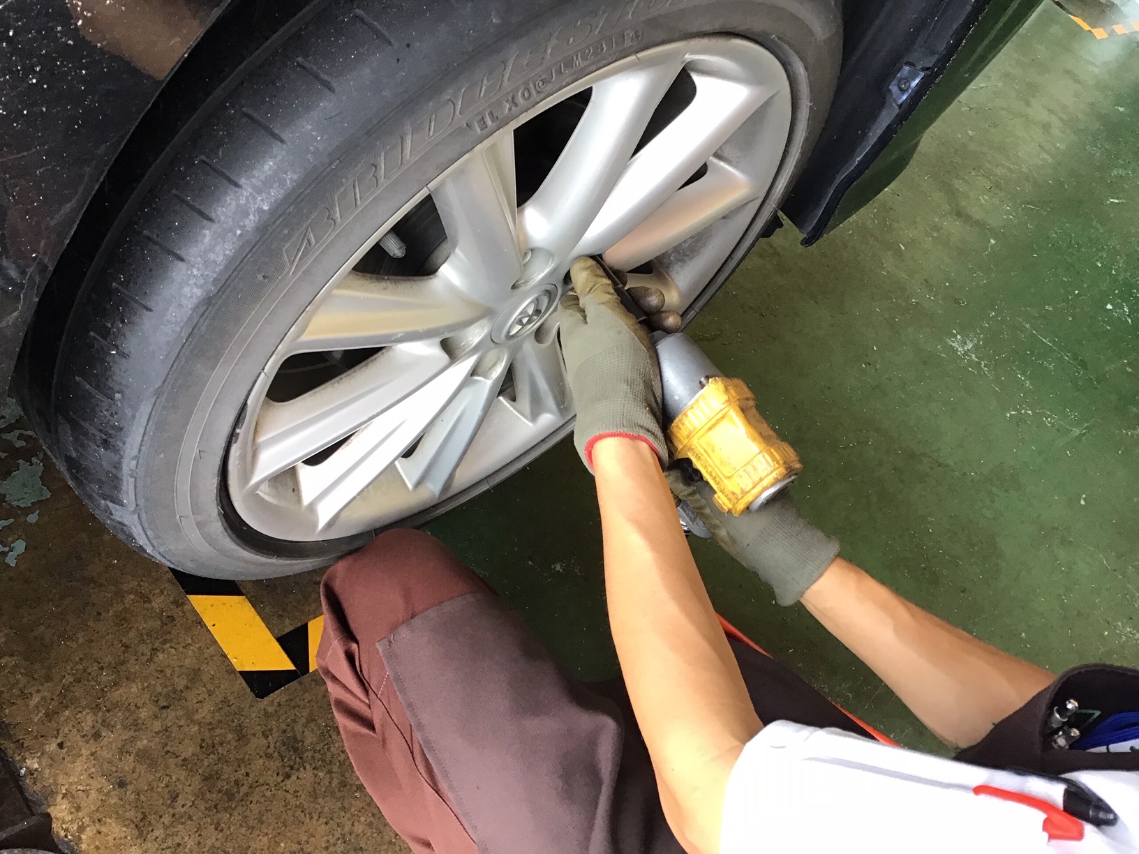 スタッフが撮影