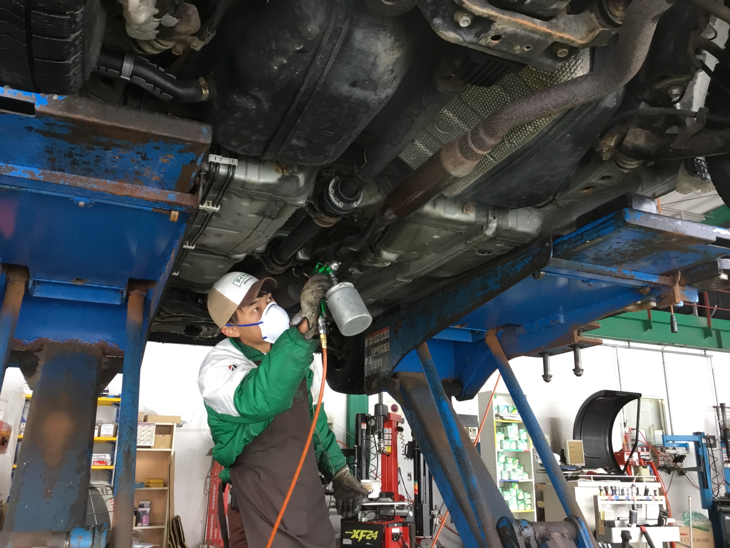 お車の下回りを守る 錆止め 防錆サービス スタッフ日記 タイヤ館 函館昭和 タイヤからはじまる トータルカーメンテナンス タイヤ館グループ
