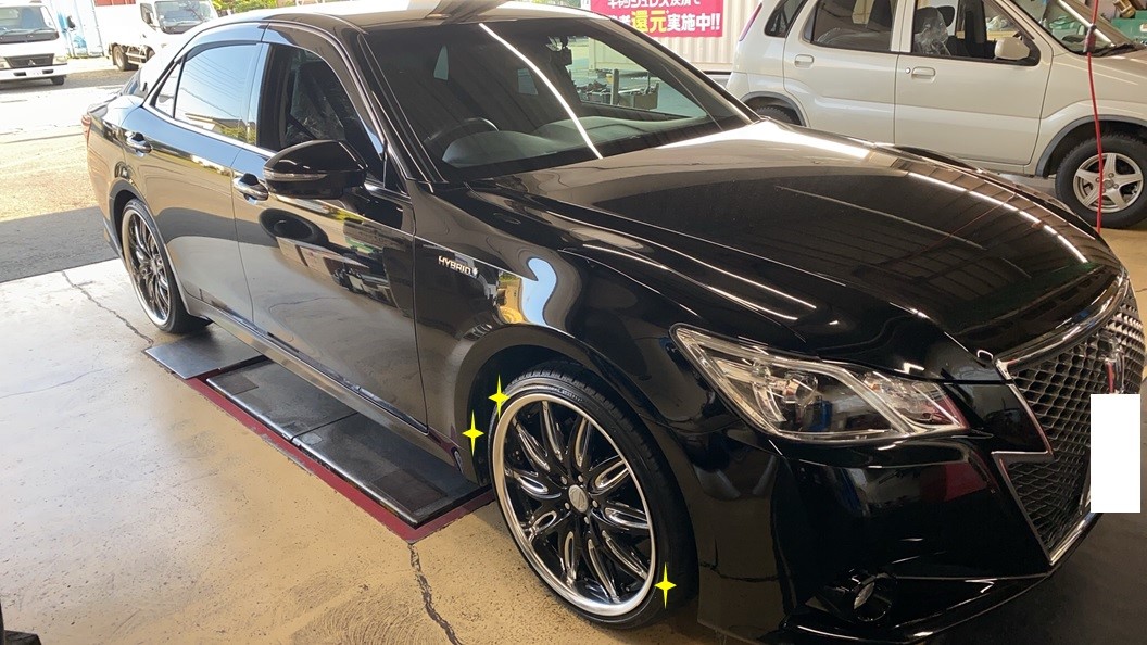 トヨタ クラウンハイブリッド ２０インチタイヤ取付 トヨタ クラウン タイヤ タイヤ ホイール関連 タイヤ ホイール交換 サービス事例 タイヤ館 こせ タイヤからはじまる トータルカーメンテナンス タイヤ館グループ