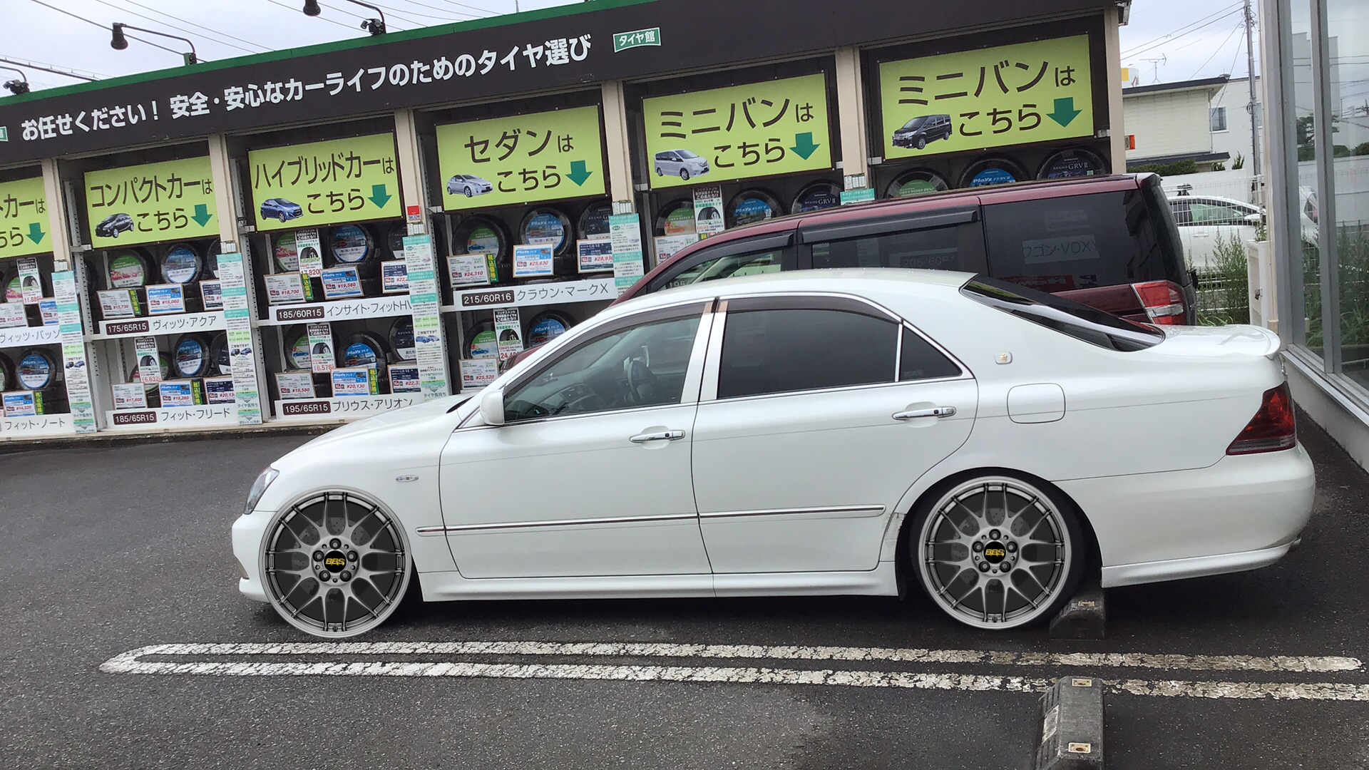 sホイールマッチングシュミレーター サービス事例 タイヤ館 かわごえ タイヤからはじまる トータルカーメンテナンス タイヤ館グループ
