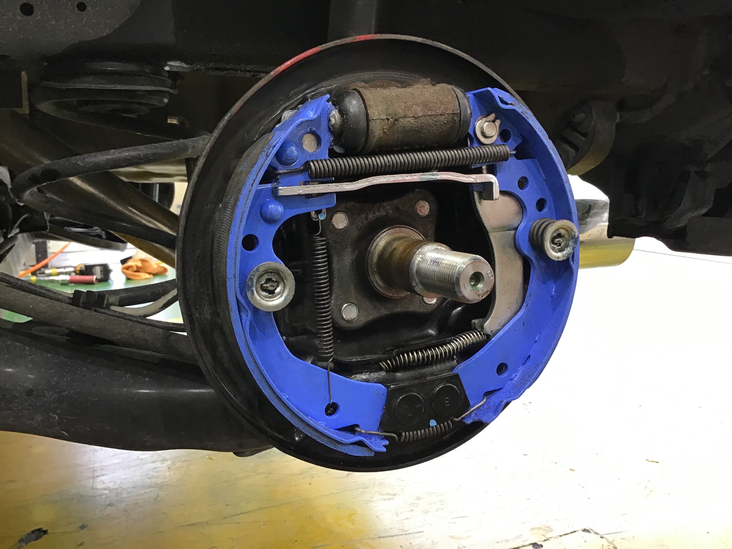 日産 マーチ 12SR エンドレス ブレーキパッド,シュー,フルード交換