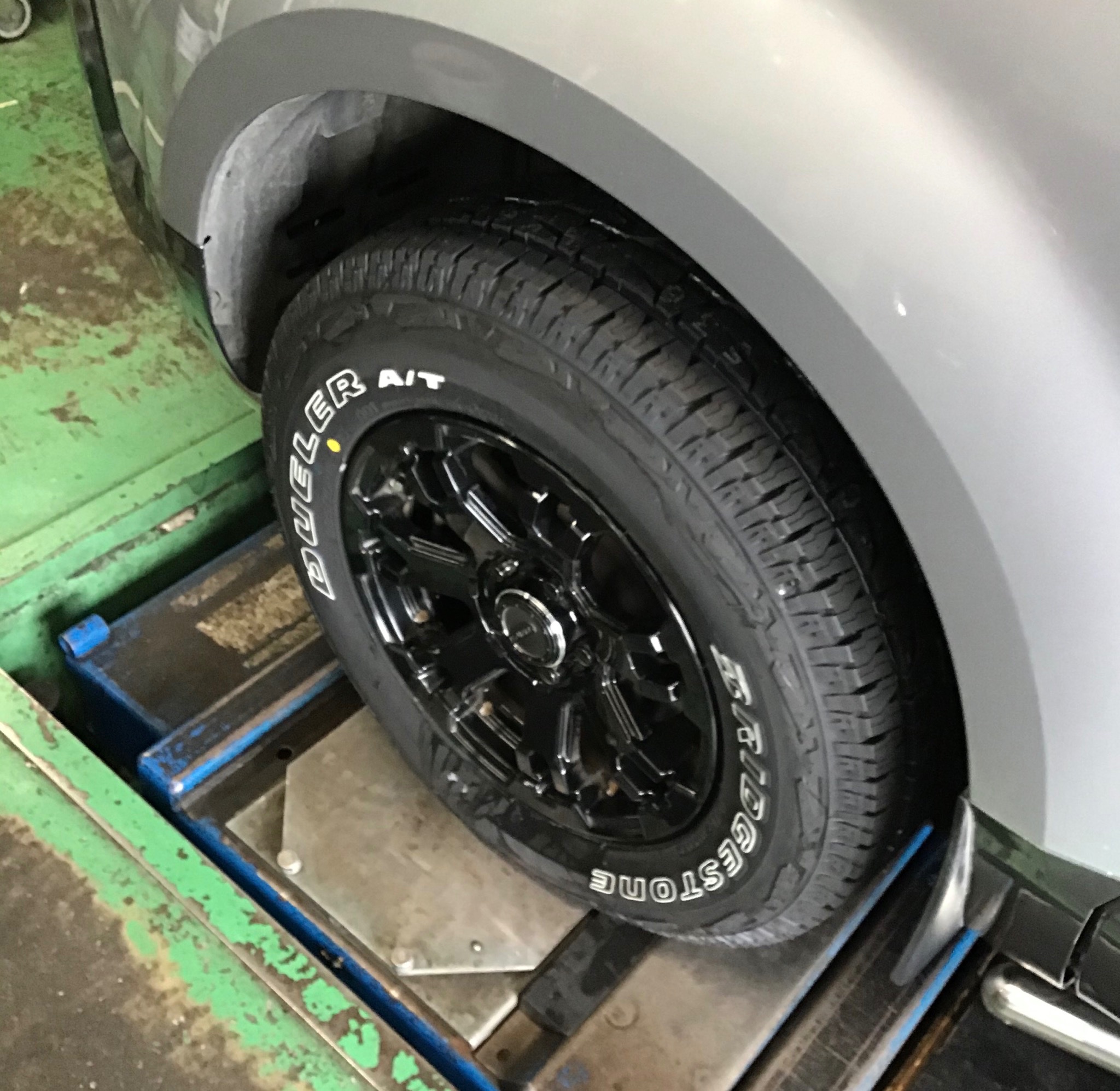楽天市場】デリカD5 タイヤホイールセット 16インチ トーヨー