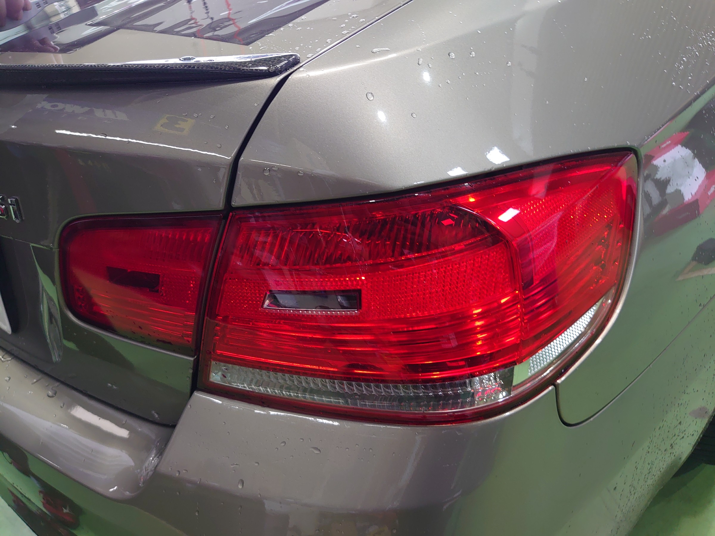 おすすめネット BMW E90セダン テールランプカバー ライトスモーク 4P