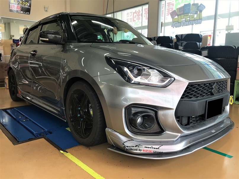 スイフトスポーツ Zc33 車高調取付 スズキ スイフト スポーツ その他 パーツ取付 足回り関係取付 サービス事例 タイヤ館 西横浜 タイヤからはじまる トータルカーメンテナンス タイヤ館グループ
