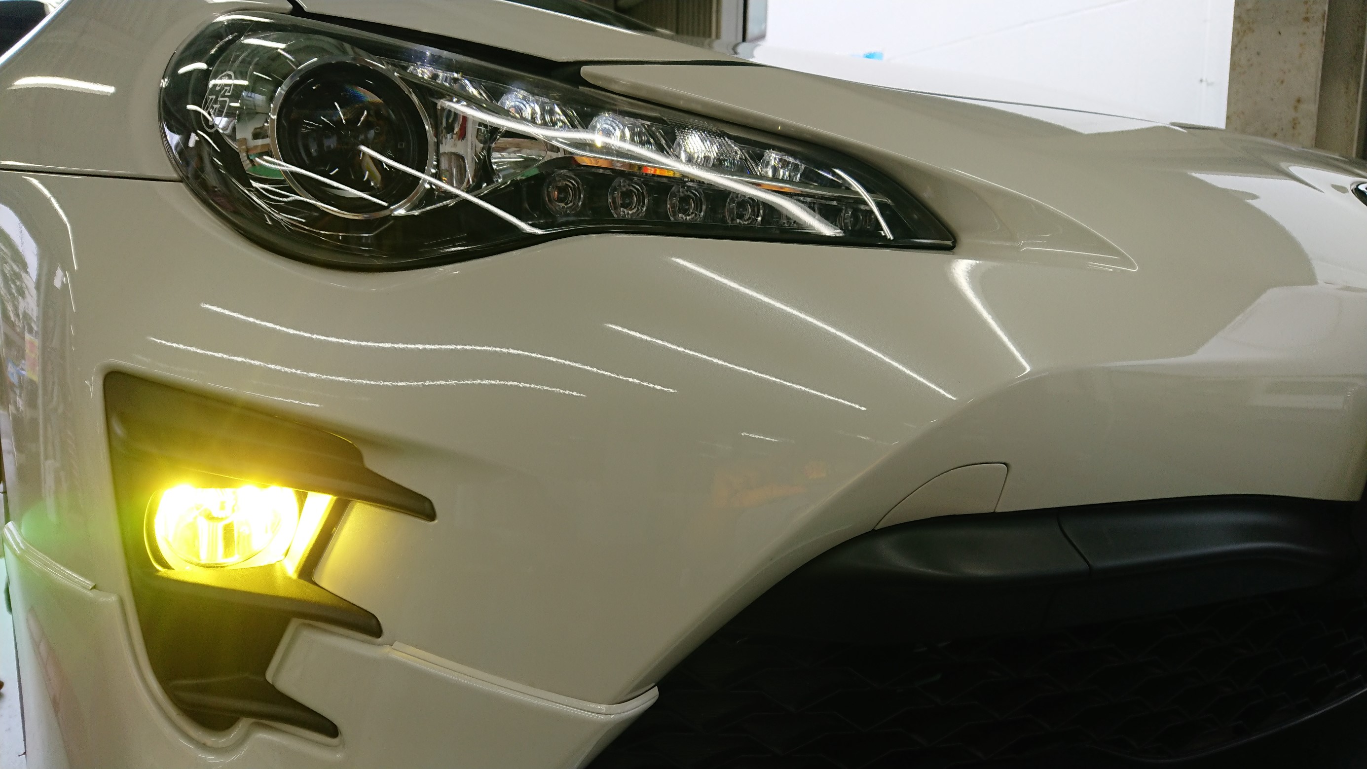 公式通販 ベロフ 後期86 BRZ用 ZN6 ZC6 イエローフォグランプASSY