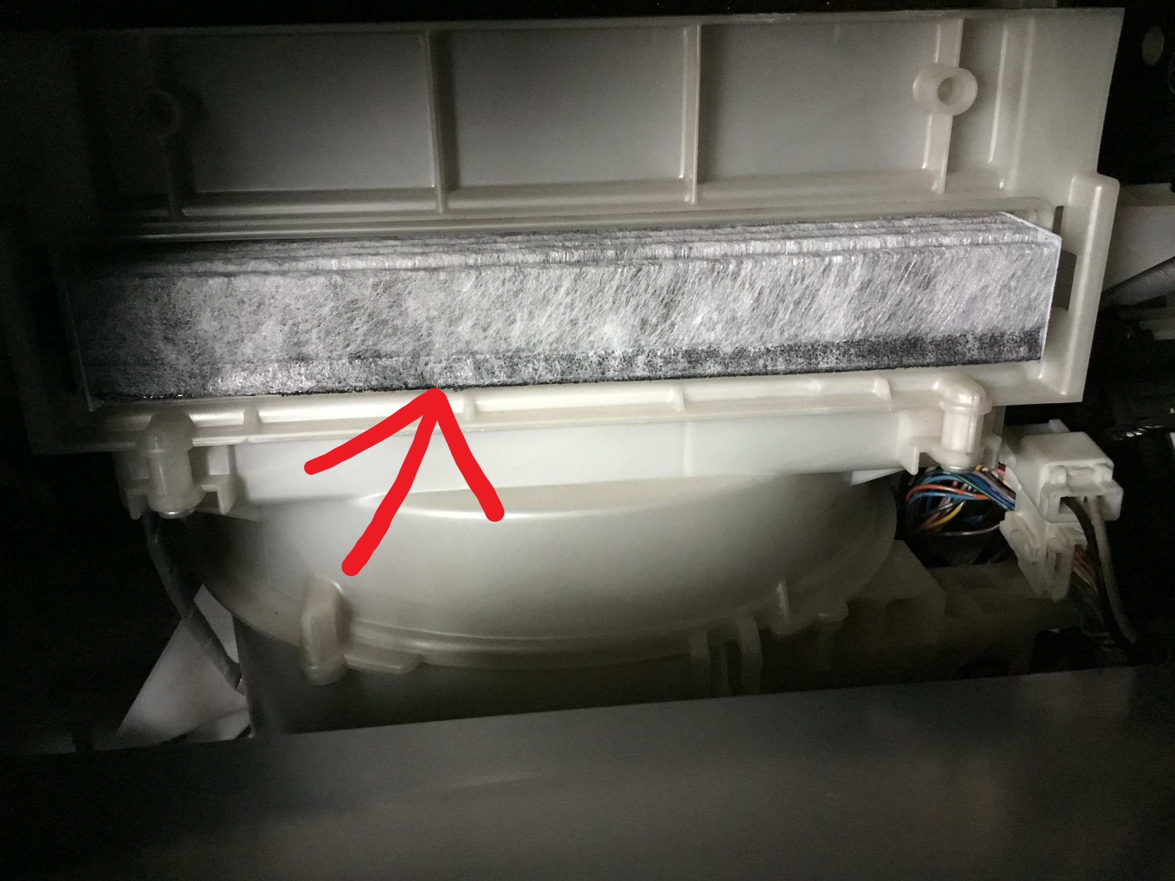 GE型フィット、エアコンフィルター交換！ | ホンダ フィット メンテナンス商品 | 技術サービスブログ | タイヤ館 鎌ヶ谷 |  千葉県のタイヤ、カー用品ショップ タイヤからはじまる、トータルカーメンテナンス タイヤ館グループ