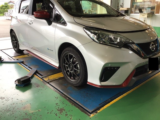 日産 ノートニスモe-power (HE12) CUSCOパワーブレースフロントメンバー取付 | 日産 ノートNISMO メンテナンス商品 パーツ取付  > 足回り関係取付 | サービス事例 | タイヤ館 綾瀬 | 神奈川県のタイヤ、カー用品ショップ タイヤからはじまる、トータルカーメンテナンス ...