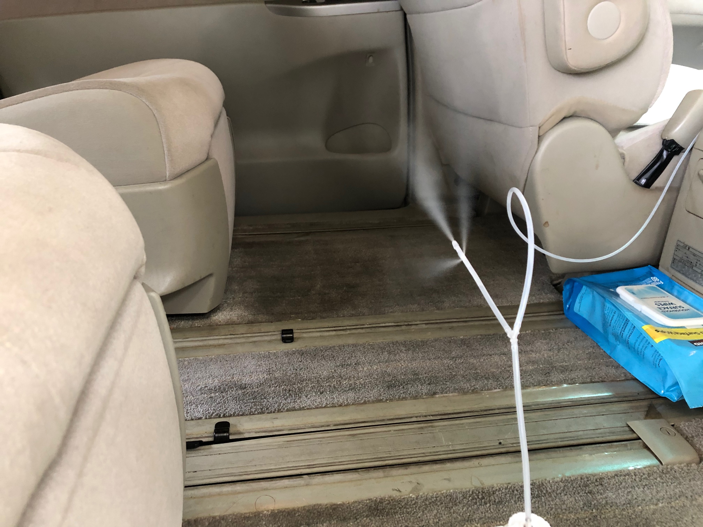 車内