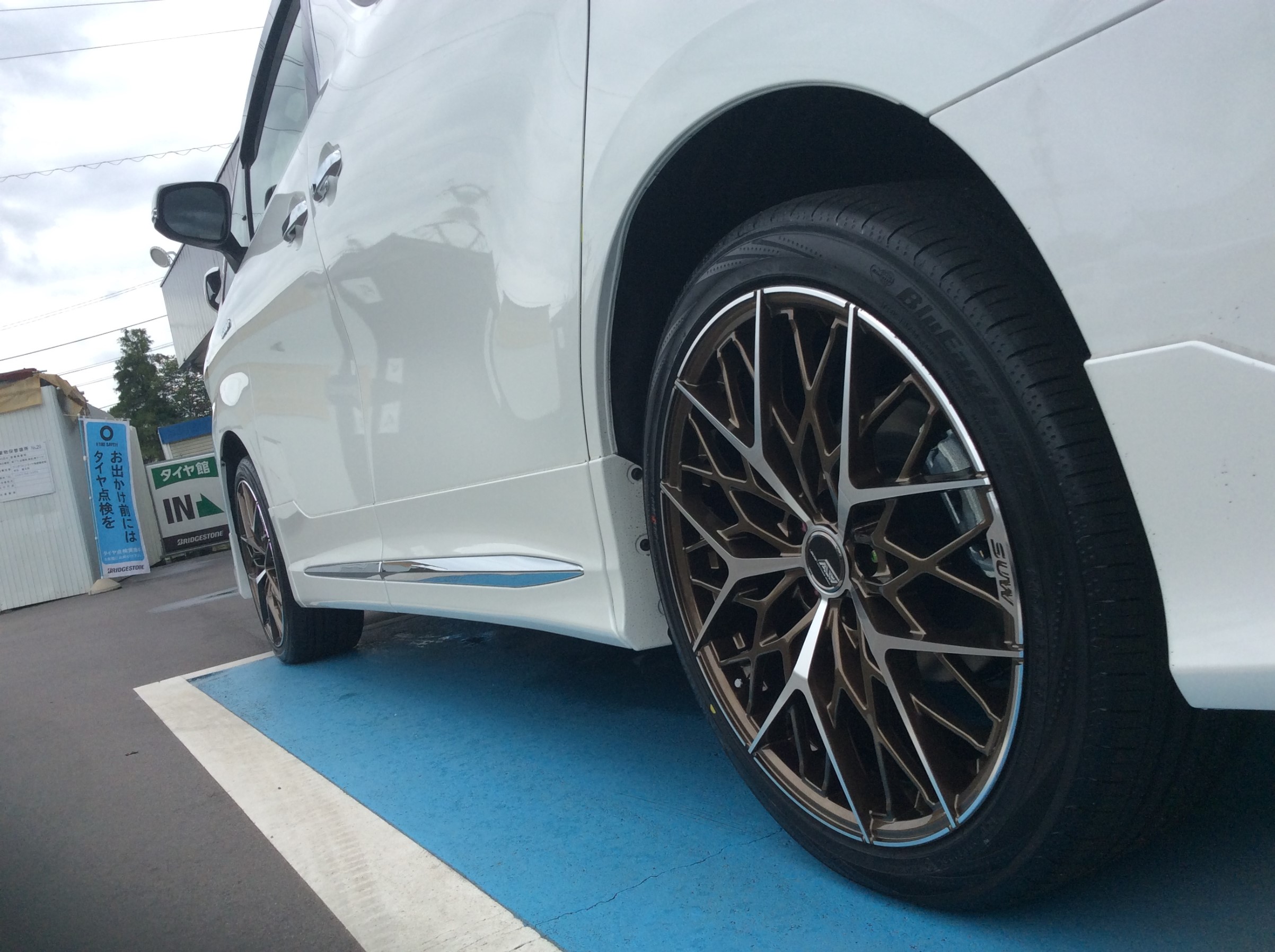 SUW アリア-M5(ALIA-M5) 21インチ - アルファード 30系 SUW アリア-M5(ALIA-M5) 21インチ - アルファード 30系