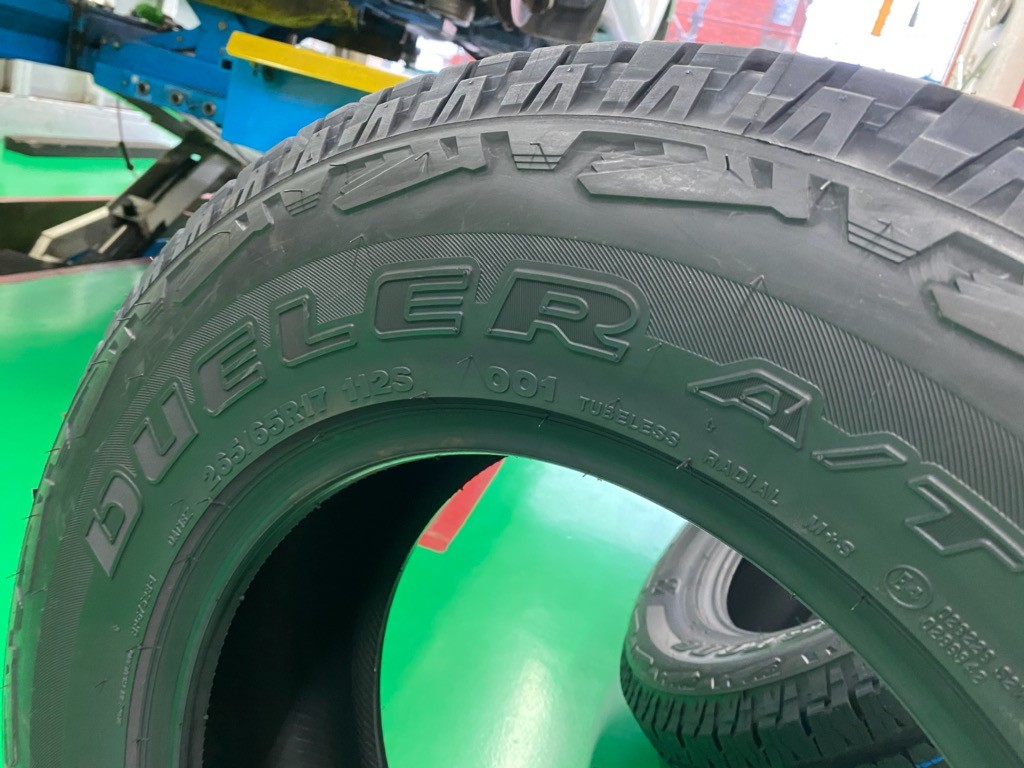 ランクルプラド純正ホイール、ブリヂストン デュアラー 単品　1本 希少 バリ溝 美品】トヨタ ランドクルーザープラド 純正