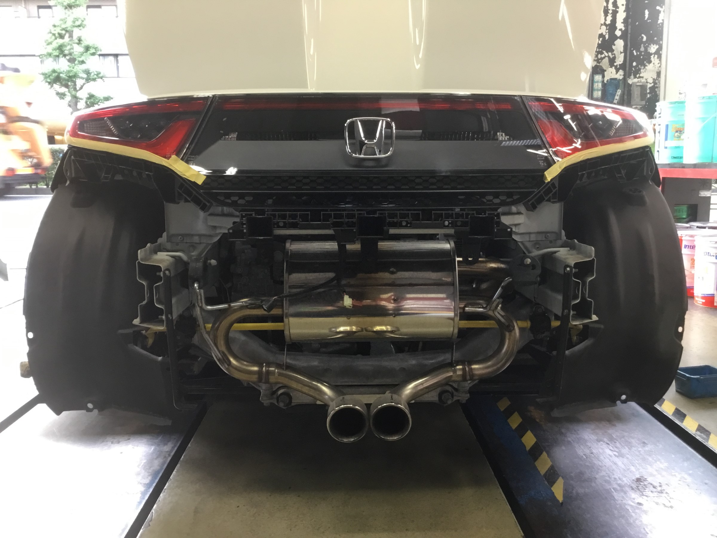 S660 マフラー比較してみました スタッフ日記 タイヤ館 パドック２４６ 東京都のタイヤ カー用品ショップ タイヤからはじまる トータルカーメンテナンス タイヤ館グループ