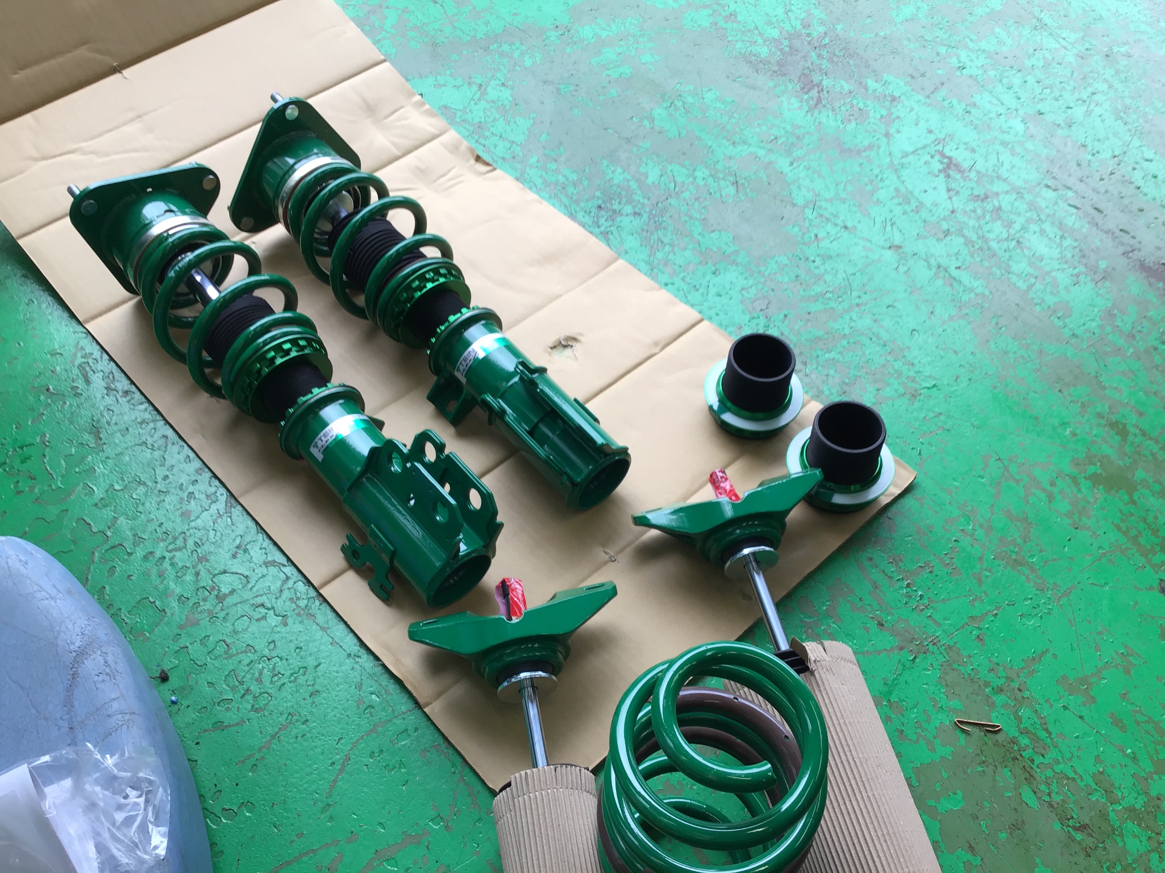 カローラツーリングZRE212W…TEIN FLEX Z。 | 店舗おススメ情報
