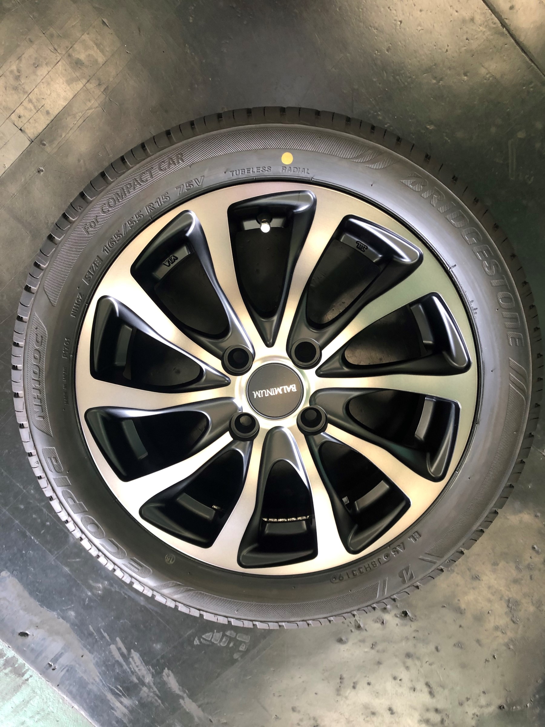 BMW 18インチ ホイールセット 　仙台市　引取に来ていただければ3000円引 BMW 18インチ ホイールセット 仙台市 引取に来ていただければ