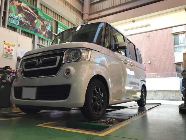 N Box のタイヤホイール交換をしました ホンダ N Box タイヤ タイヤ ホイール関連 タイヤ ホイール交換 作業日記 タイヤ館 春日 タイヤからはじまる トータルカーメンテナンス タイヤ館グループ