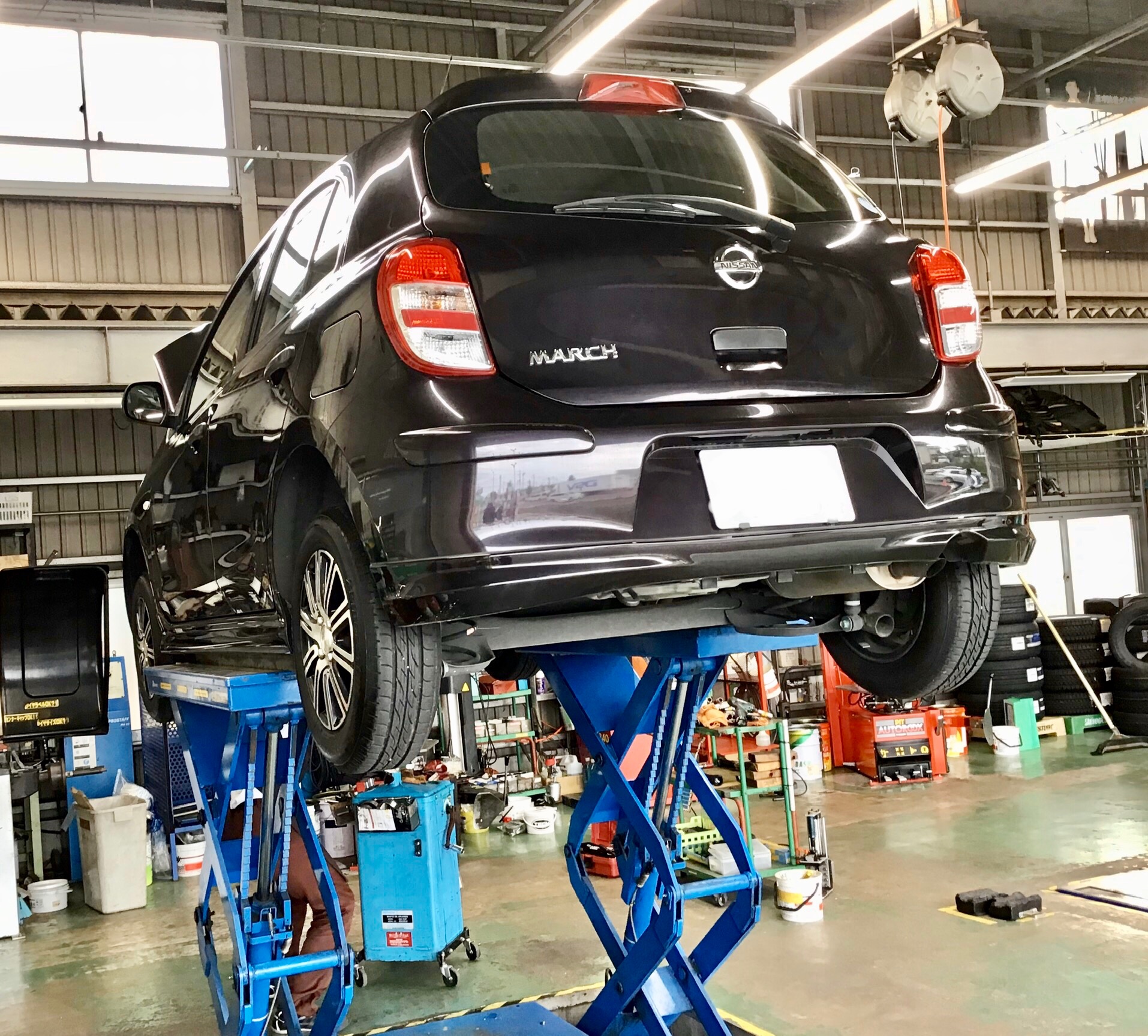 マーチ K13型 車検 日産 マーチ メンテナンス商品 オイル関連 エンジンオイル交換 サービス事例 タイヤ館 ２９４谷和原ｲﾝﾀｰ 茨城県のタイヤ カー用品ショップ タイヤからはじまる トータルカーメンテナンス タイヤ館グループ
