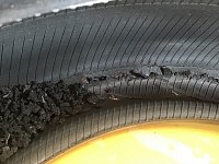 パンク スタッフ日記 タイヤ館 イオンタウン稲毛長沼 タイヤからはじまる トータルカーメンテナンス タイヤ館グループ