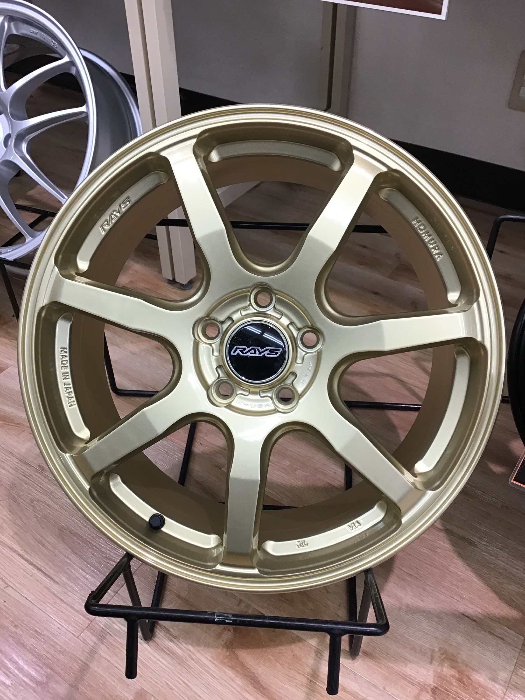 RAYS レイズ 18インチ HOMURA HYUGA HP07 RAYS新作。ホムラ ヒュウガ HP7登場です！ | 相模原店 | 店舗ブログ