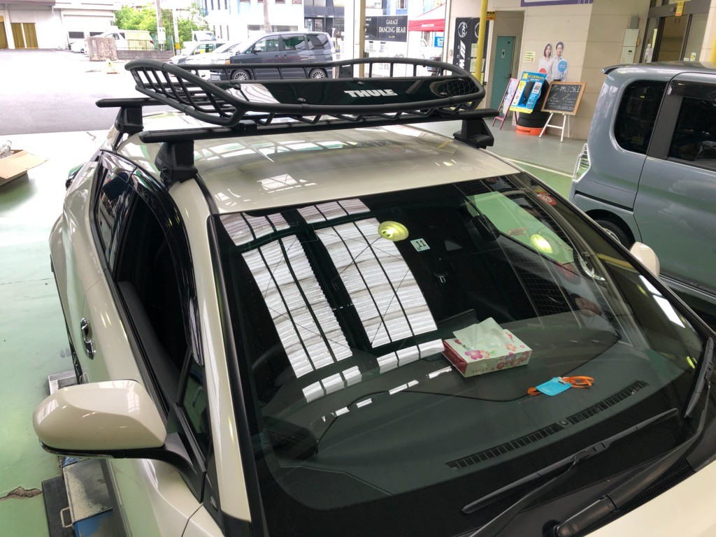 Chr Thule キャリア取付 トヨタ C Hr その他 パーツ取付 各種用品取付 サービス事例 タイヤ館 たわらもと 奈良県のタイヤからはじまる トータルカーメンテナンス タイヤ館グループ