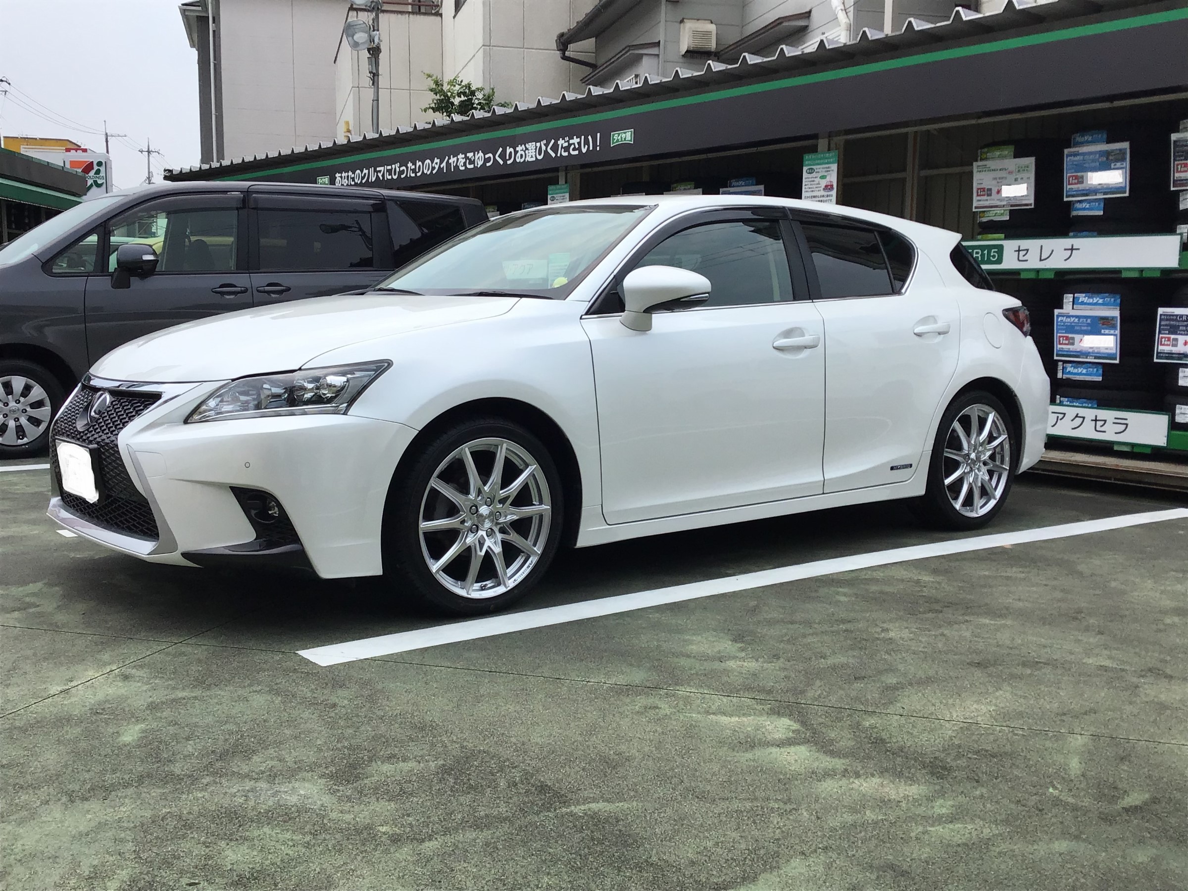 レクサス CT200ｈ（ZWA10) ホイール交換 | レクサス CT200h ホイール