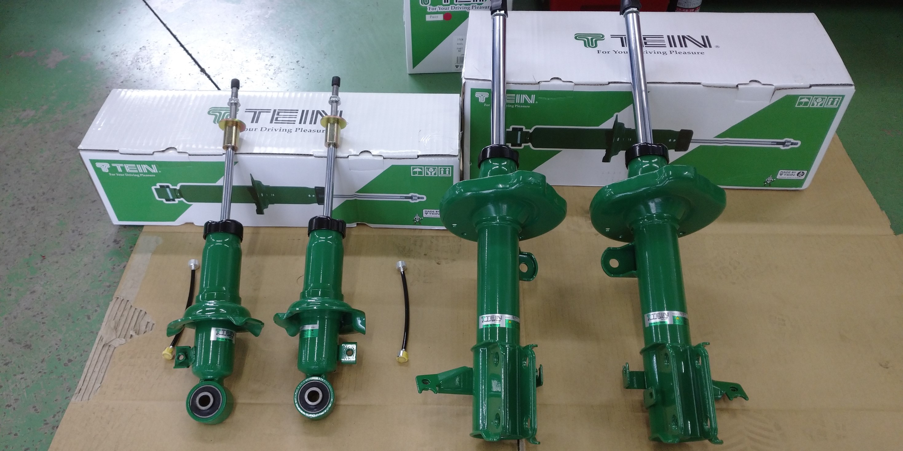 【★良好★】TEIN 純正形状ショックEnduraPro PLUSステップワゴン TEIN（テイン） 純正形状ショック (EnduraPro PLUS) (1台分) スイフト