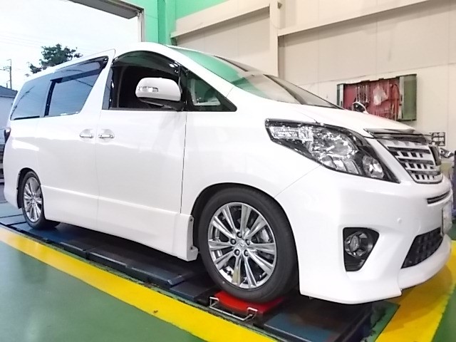 20系アルファード 「ブリッツ ZZ-R」車高調お取付け | 店舗お