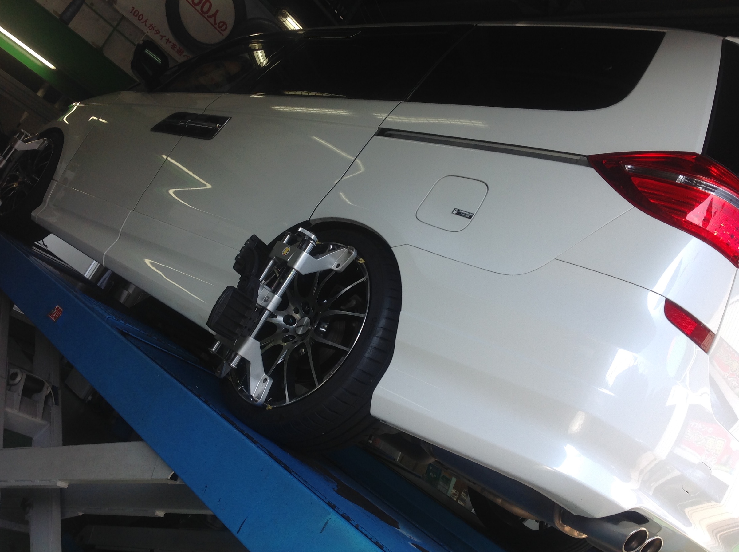 ホンダ RR5 エリシオンプレステージ アライメント | ホンダ エリシオン