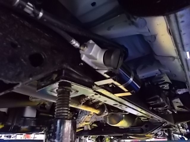 150系プラド【JAOS BATTLEZ VF-R】車高調お取り付け②♪ | 店舗
