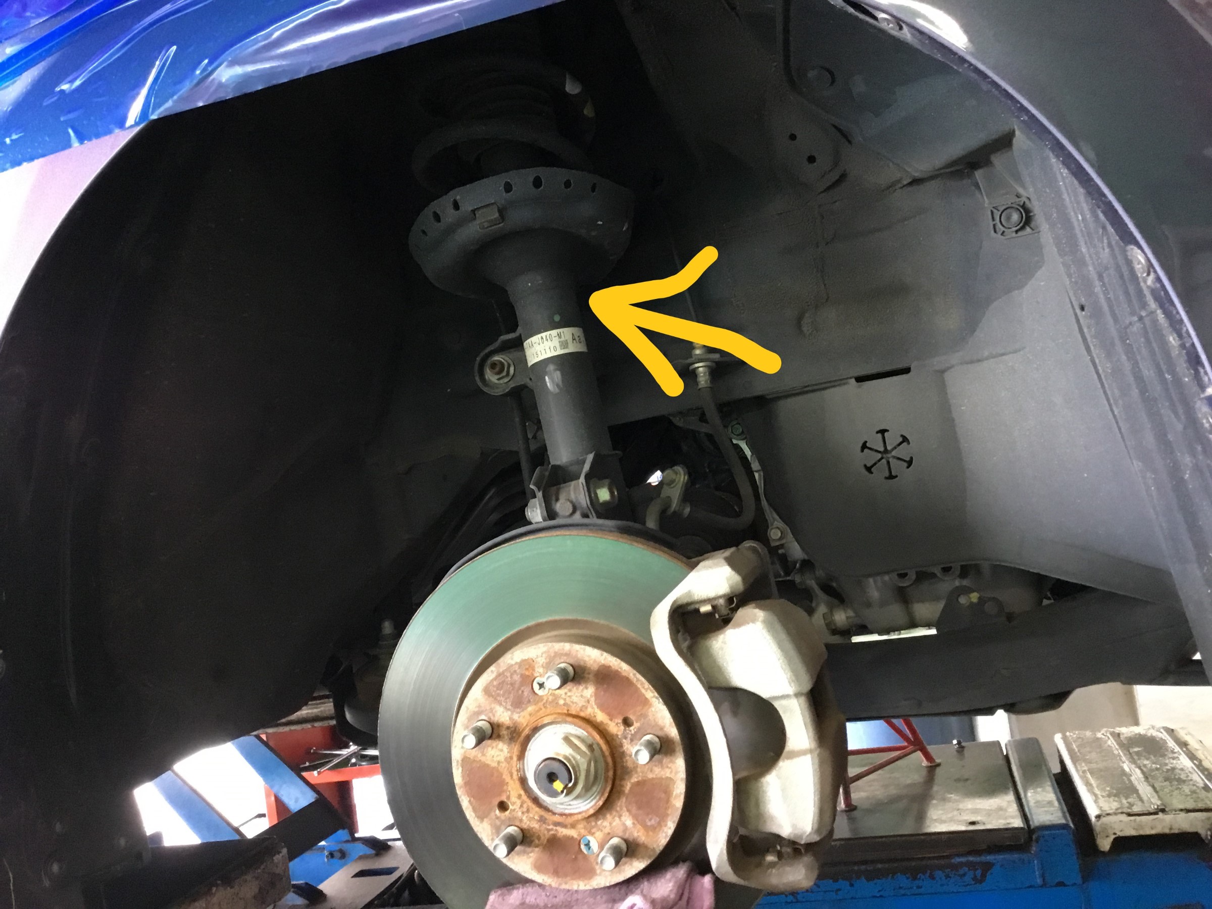 Rp3型ステップワゴンスパーダ タイヤ交換 ダウンサス取り付け アライメント調整 ホンダ ステップワゴン その他 パーツ取付 サスペンション取付 技術サービスブログ タイヤ館 鎌ヶ谷 千葉県のタイヤ カー用品ショップ タイヤからはじまる トータルカー