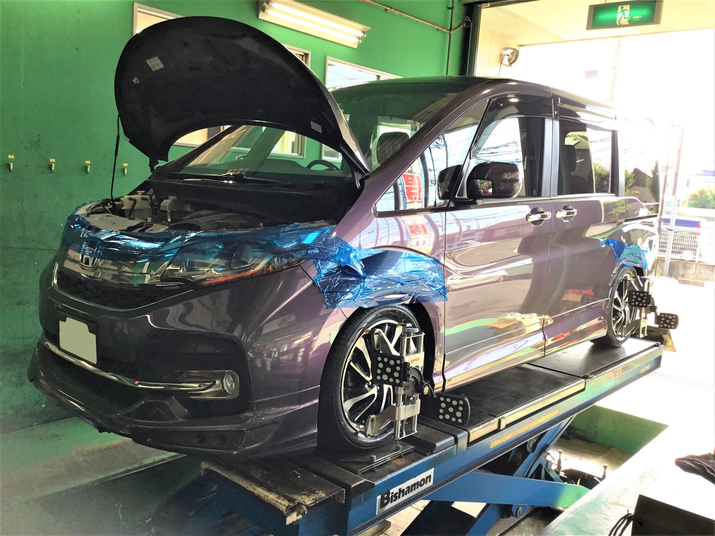 Rp3型ステップワゴンスパーダ タイヤ交換 ダウンサス取り付け アライメント調整 ホンダ ステップワゴン その他 パーツ取付 サスペンション取付 技術サービスブログ タイヤ館 鎌ヶ谷 千葉県のタイヤ カー用品ショップ タイヤからはじまる トータルカー