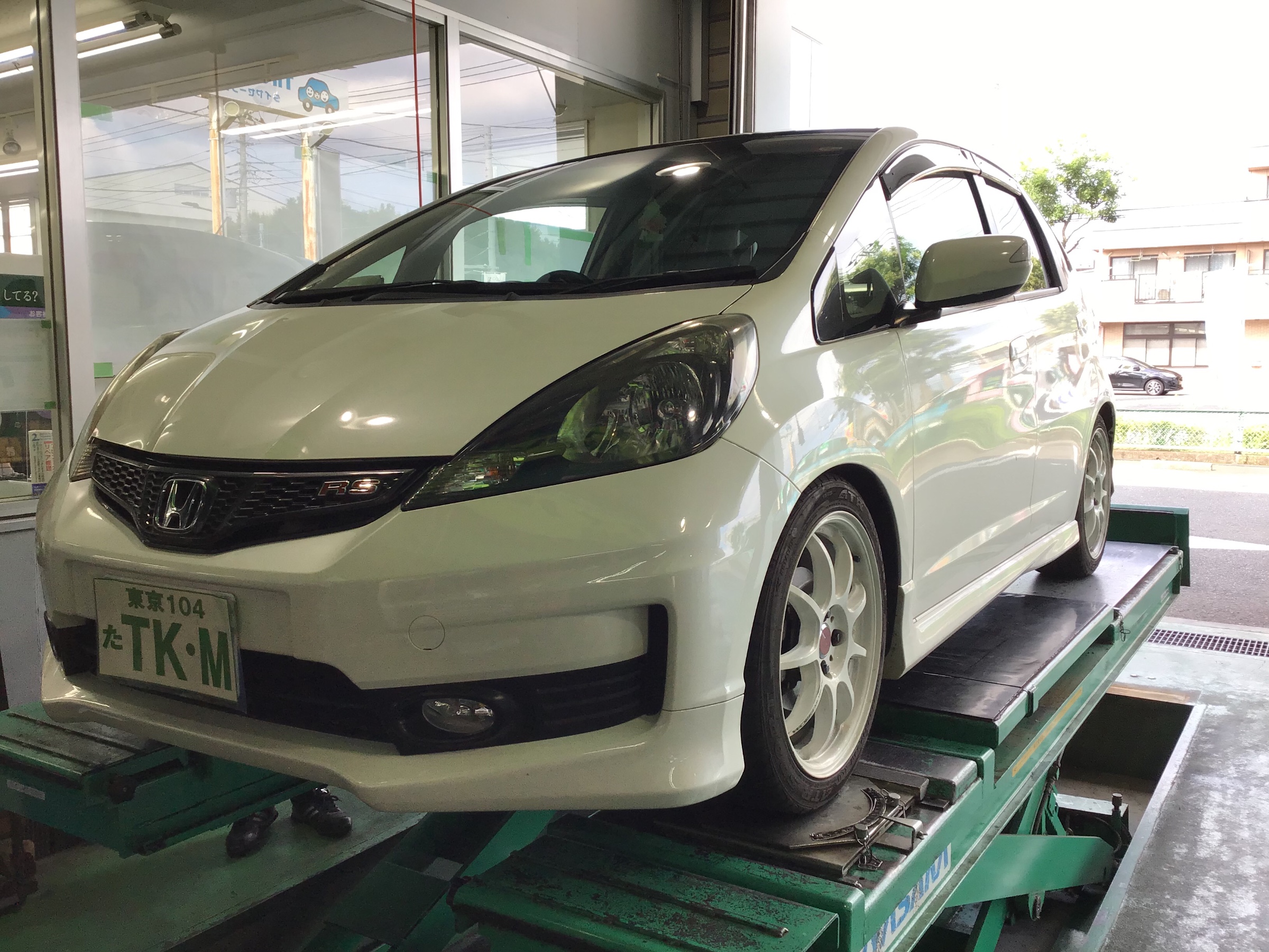ホンダ フィット 車高調取り付け その弎 〜結論〜 | 店舗お