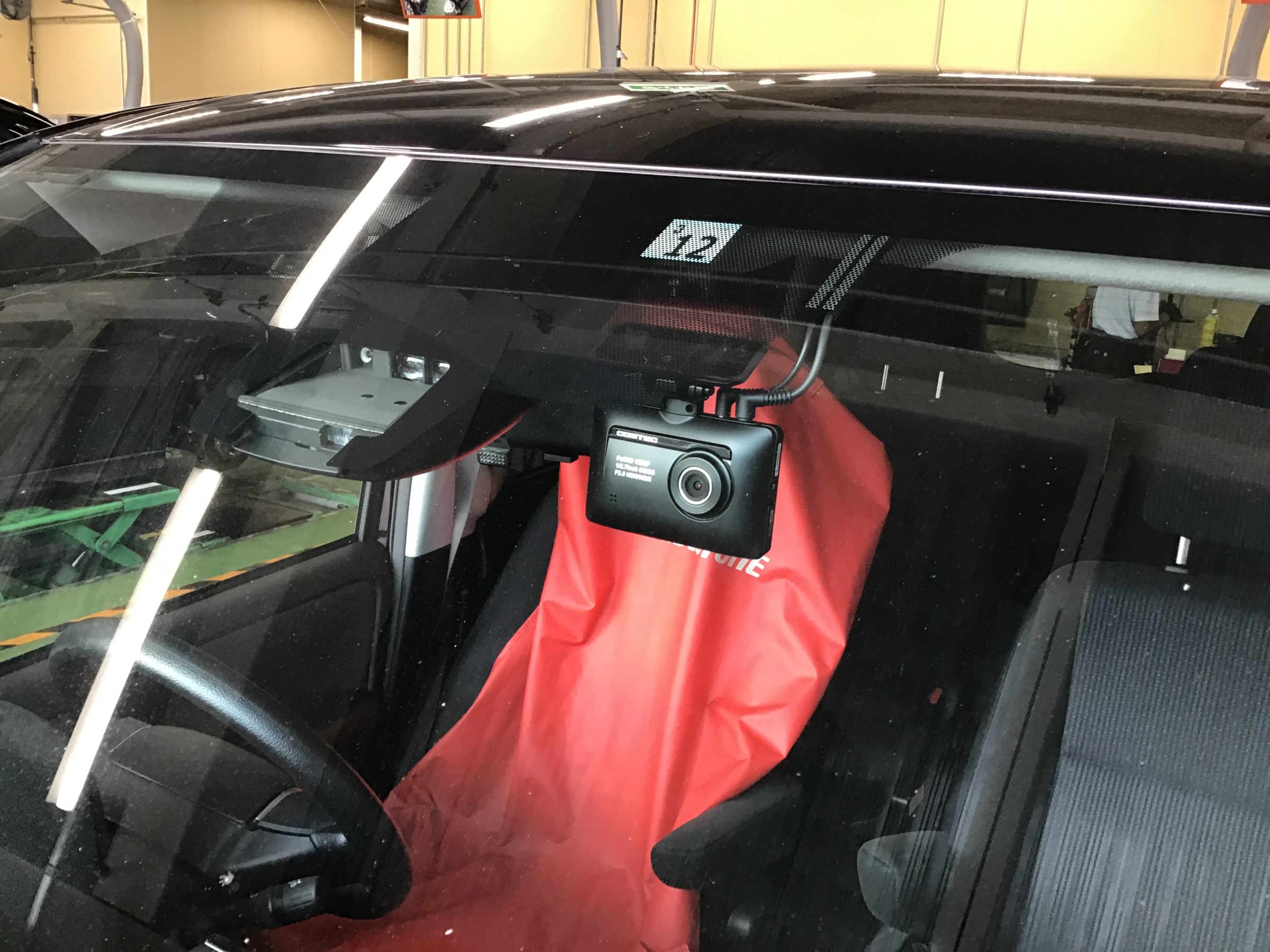 ホンダ ステップワゴン ドライブレコーダー取り付け サービス事例 タイヤ館 真正 岐阜県のタイヤ カー用品ショップ タイヤからはじまる トータルカーメンテナンス タイヤ館グループ