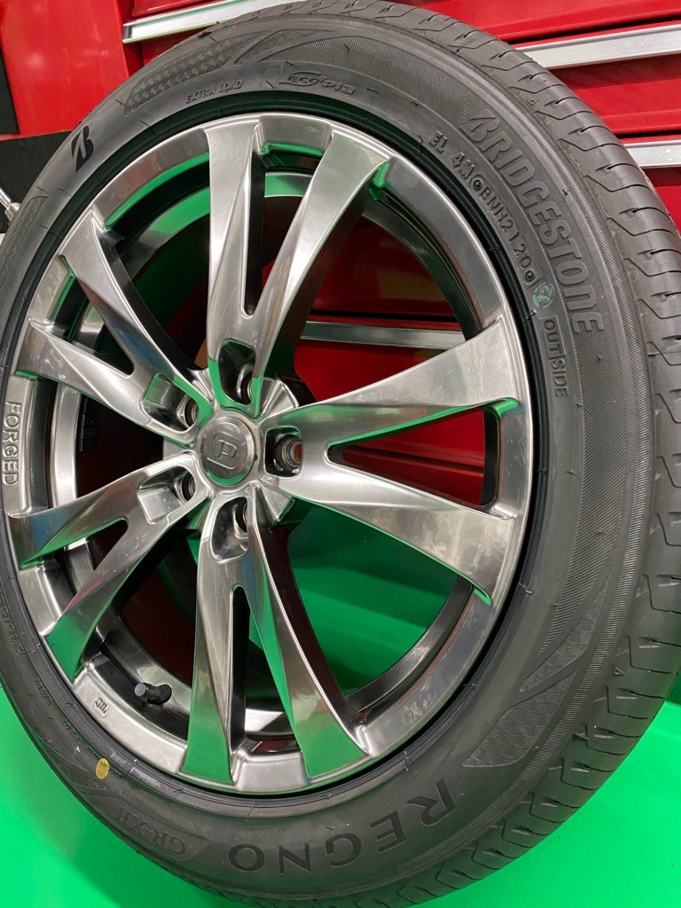 レクサスCT200ｈ レグノGR-XⅡ＆プリウス純正アルミホイール 取付