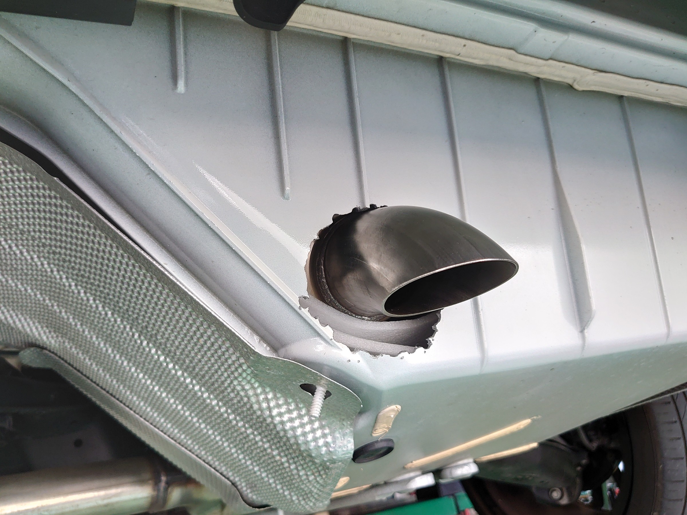 年9月3日 技術サービス施工事例 タイヤ館 福岡東 タイヤからはじまる トータルカーメンテナンス タイヤ館グループ