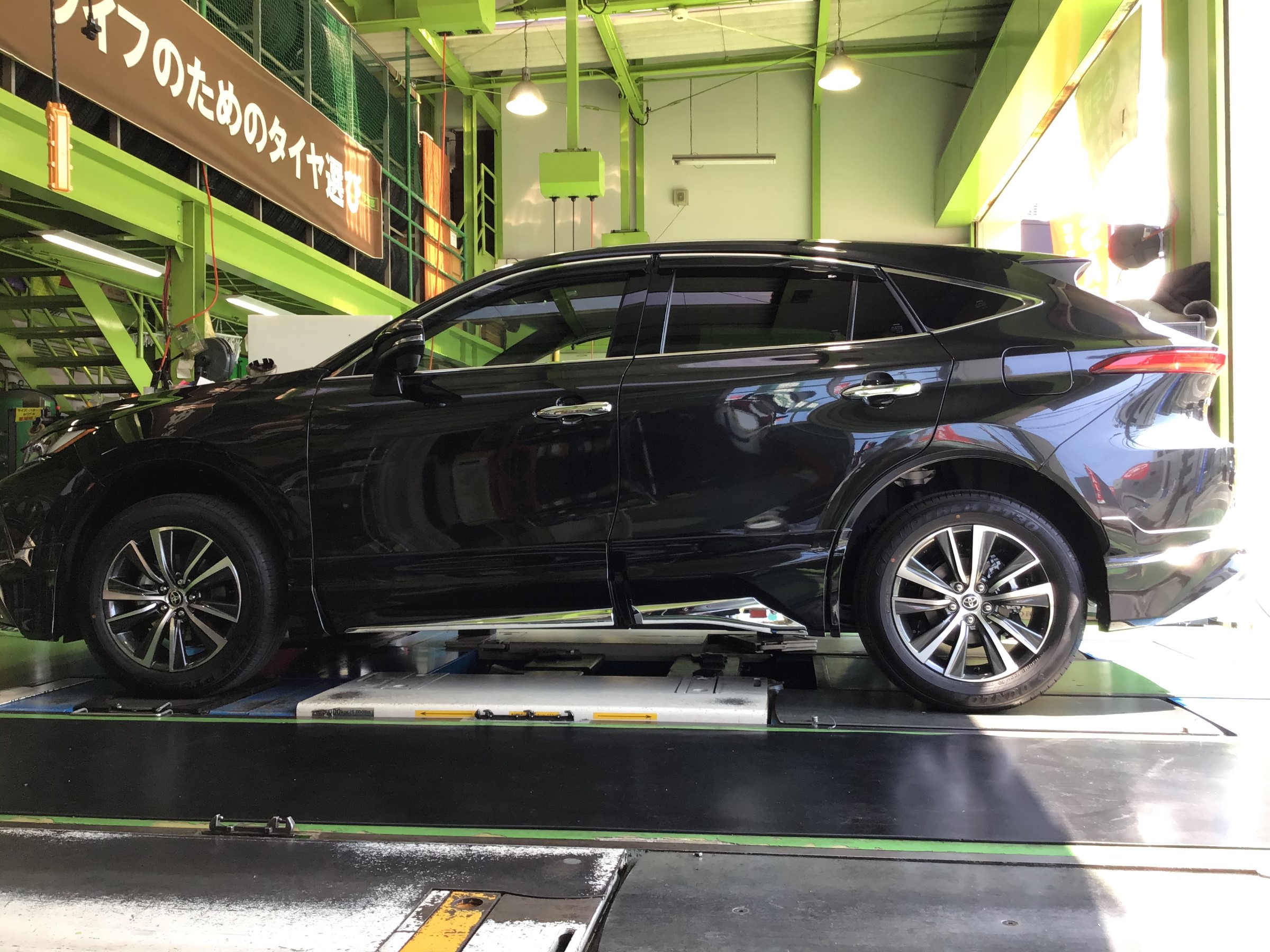 80系ハリアー WORK RYVER M009お取り付け | サービス事例 | タイヤ館