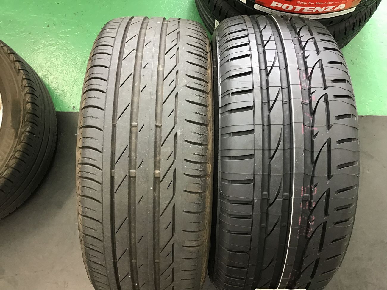 メルセデスベンツ「Ｃ180」Ｗ205 のRFTタイヤ交換 225/50Ｒ17 