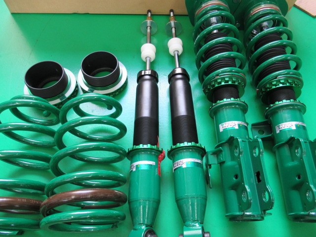 TEIN 車高調 エスティマ ACR50W | 店舗おススメ情報 | タイヤ館