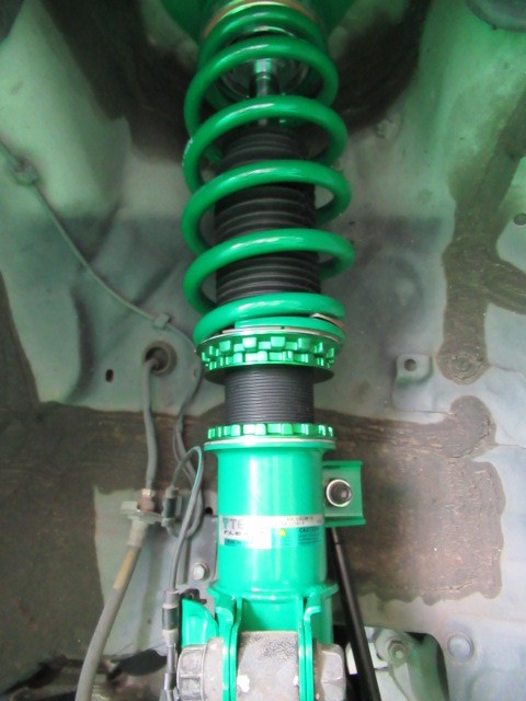 TEIN 車高調 エスティマ ACR50W | 店舗おススメ情報 | タイヤ館