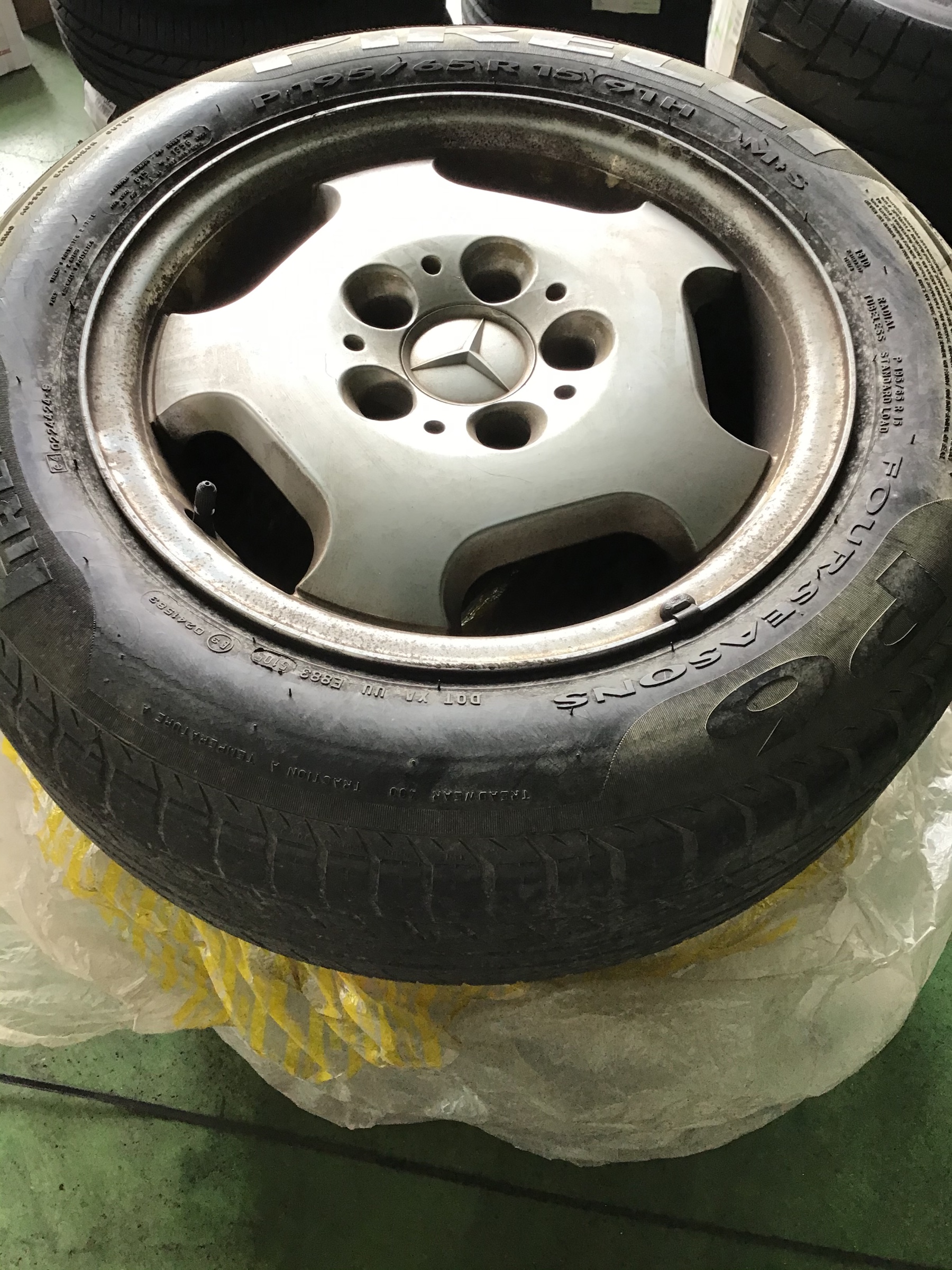 廃タイヤ処分も承ります スタッフ日記 タイヤ館 市川 千葉県のタイヤ カー用品ショップ タイヤからはじまる トータルカーメンテナンス タイヤ館グループ