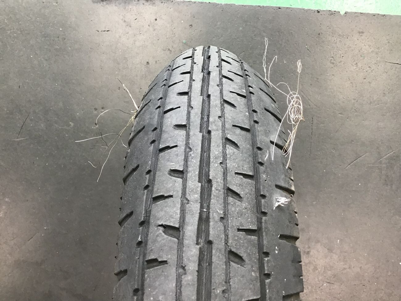 タイヤから毛が生えた 知らないと怖いタイヤセパレーション スタッフ日記 タイヤ館 草津 タイヤからはじまる トータルカーメンテナンス タイヤ館グループ