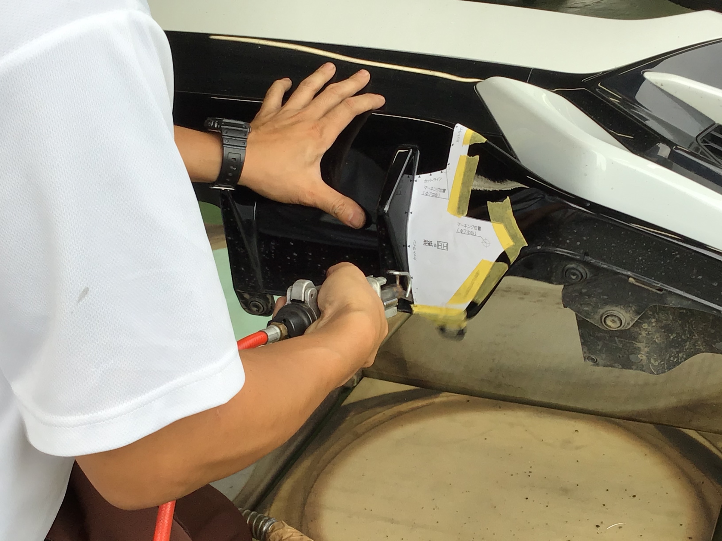 Fk7シビック後期 無限マフラーandガーニッシュ取り付け ホンダ シビック 結城店の作業日記 タイヤ館 結城 茨城県のタイヤ カー用品ショップ タイヤからはじまる トータルカーメンテナンス タイヤ館グループ