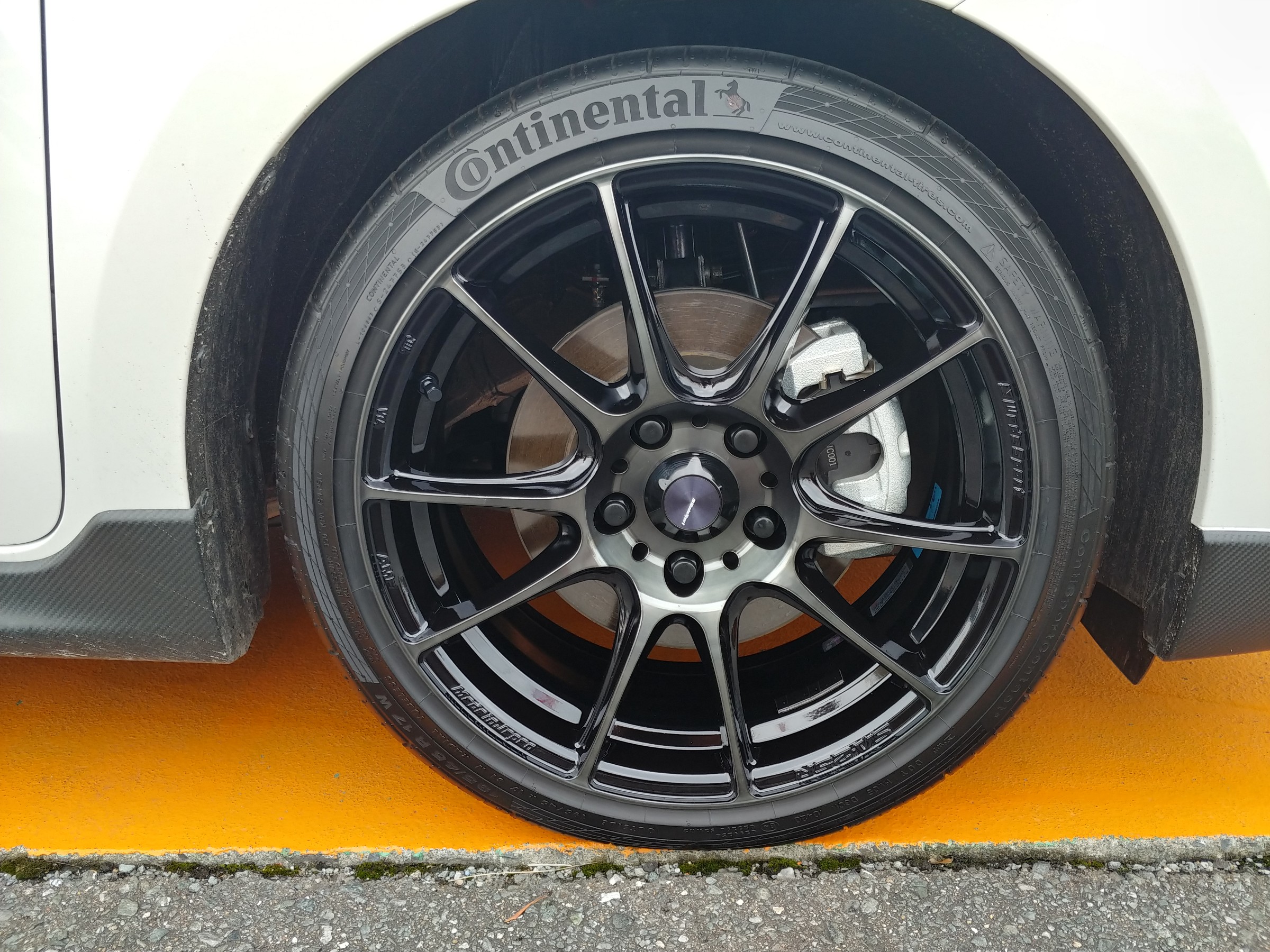 スイフトスポーツ ホイール交換 | 店舗おススメ情報 | タイヤ館 スイフトスポーツ ホイール交換 | 店舗おススメ情報 | タイヤ館