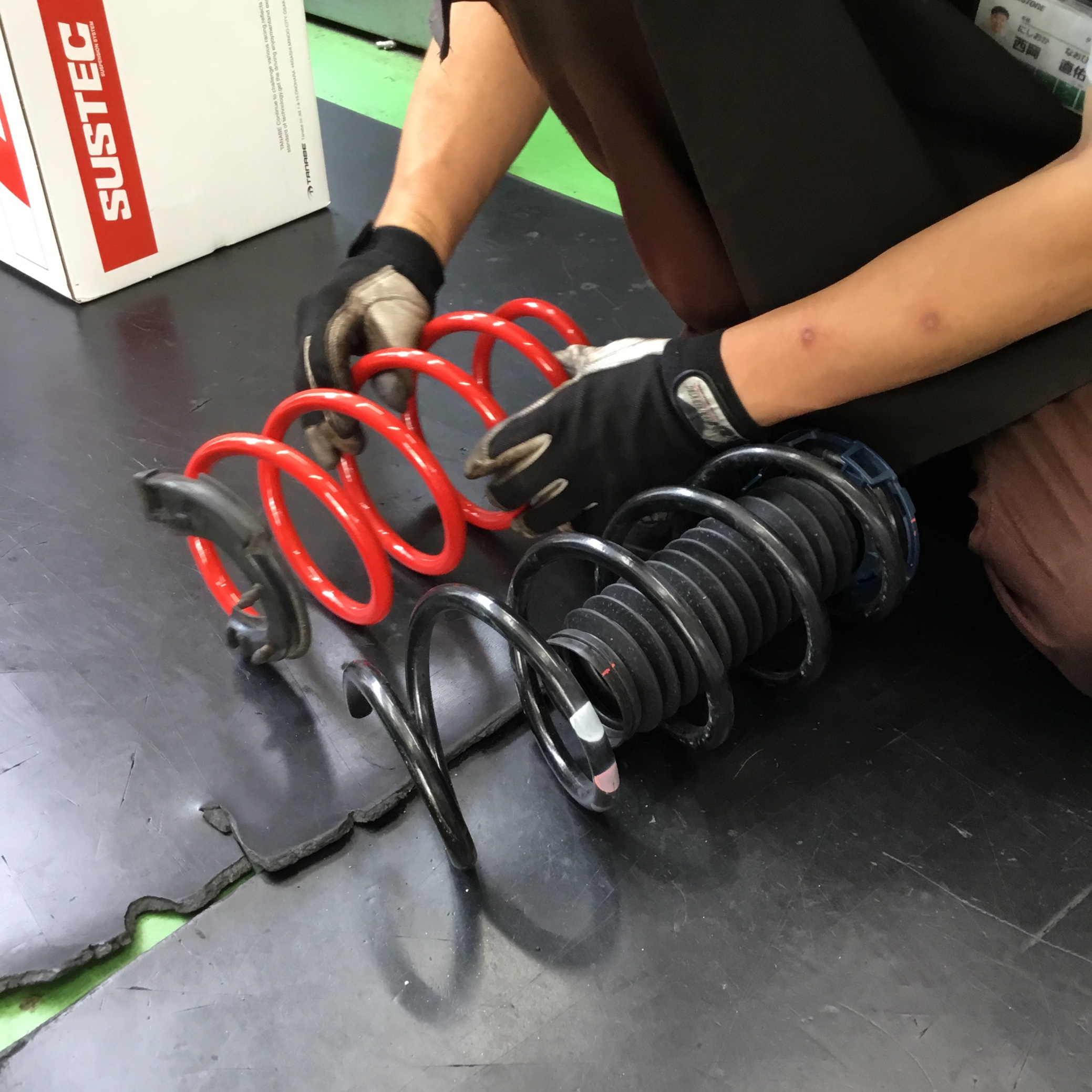 ホンダ 新型fit Gr系 タナベ Nf210 Gr3nk 装着 ホンダ フィット Av ナビ機器 パーツ取付 サスペンション取付 スタッフ日記 タイヤ館 北山 京都府 滋賀県のタイヤからはじまる トータルカーメンテナンス タイヤ館グループ