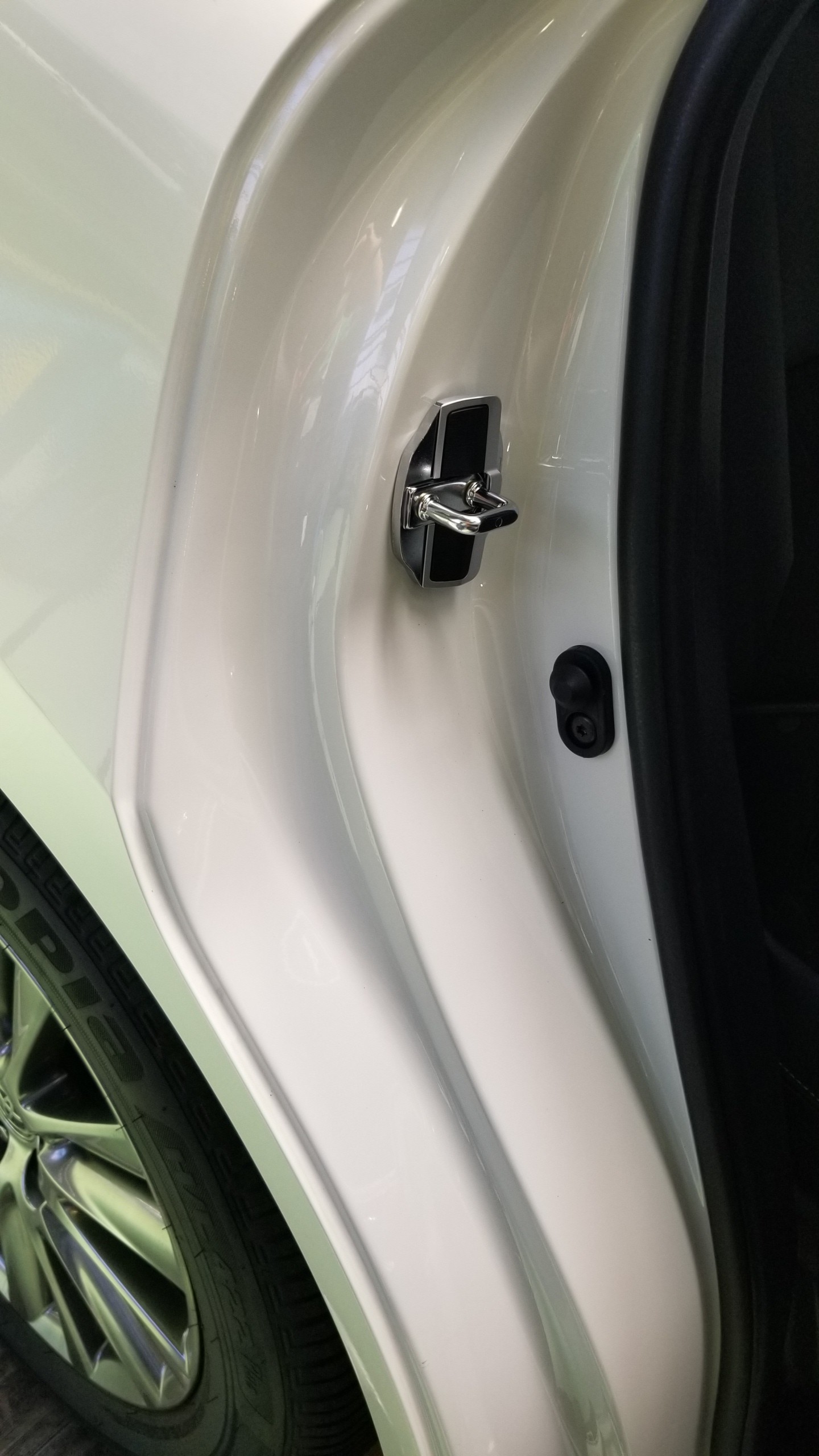 メール便不可】 ＴＲＤ ドアスタビライザー 汎用 左右2個セット 品番